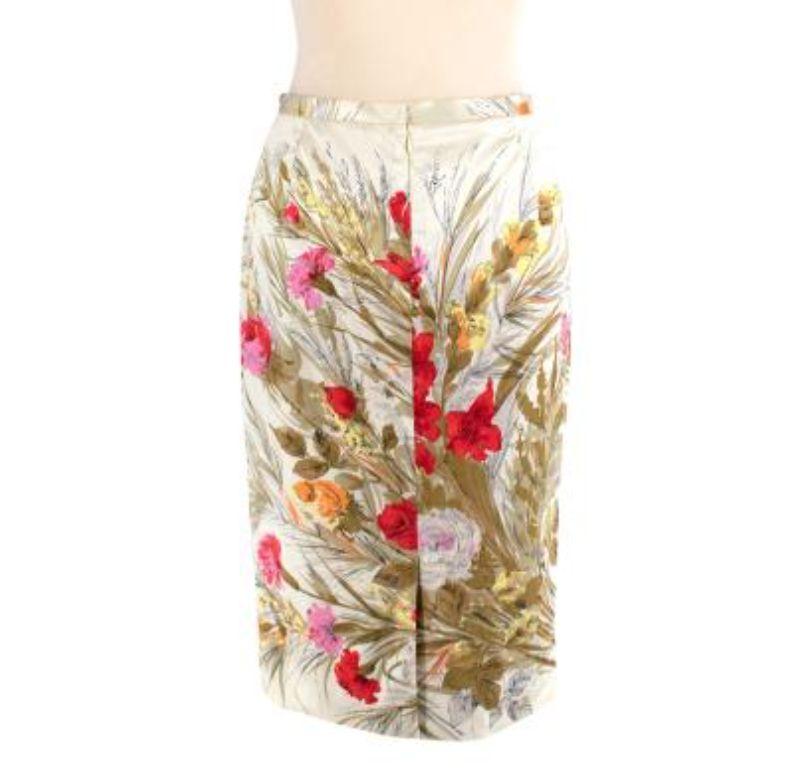 Dolce & Gabbana Vintage poppy print silk pencil skirt In Good Condition In London, GB