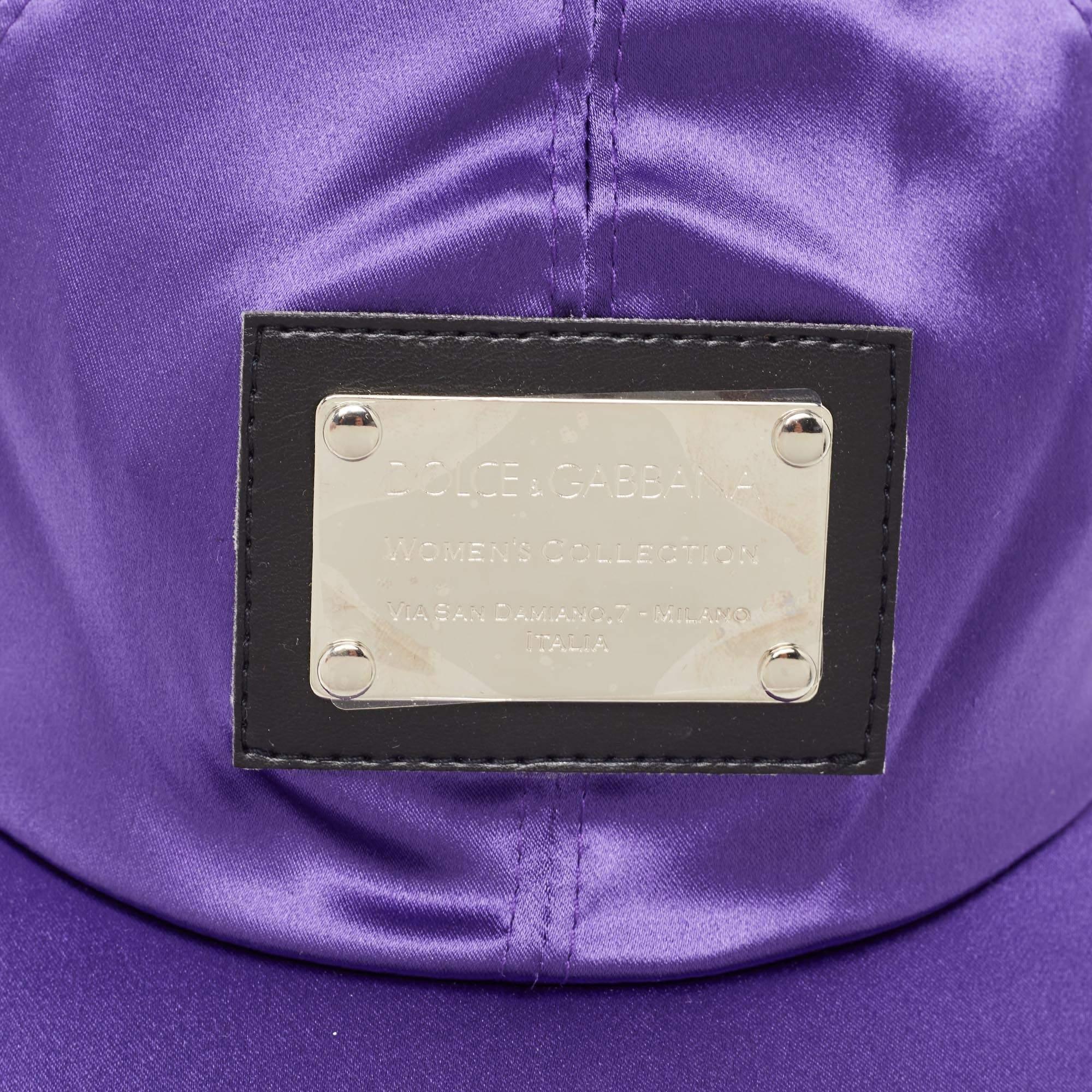 Dolce & Gabbana Vintage Purple Satin Logo Patch Cap Size 56 In Excellent Condition For Sale In Dubai, Al Qouz 2