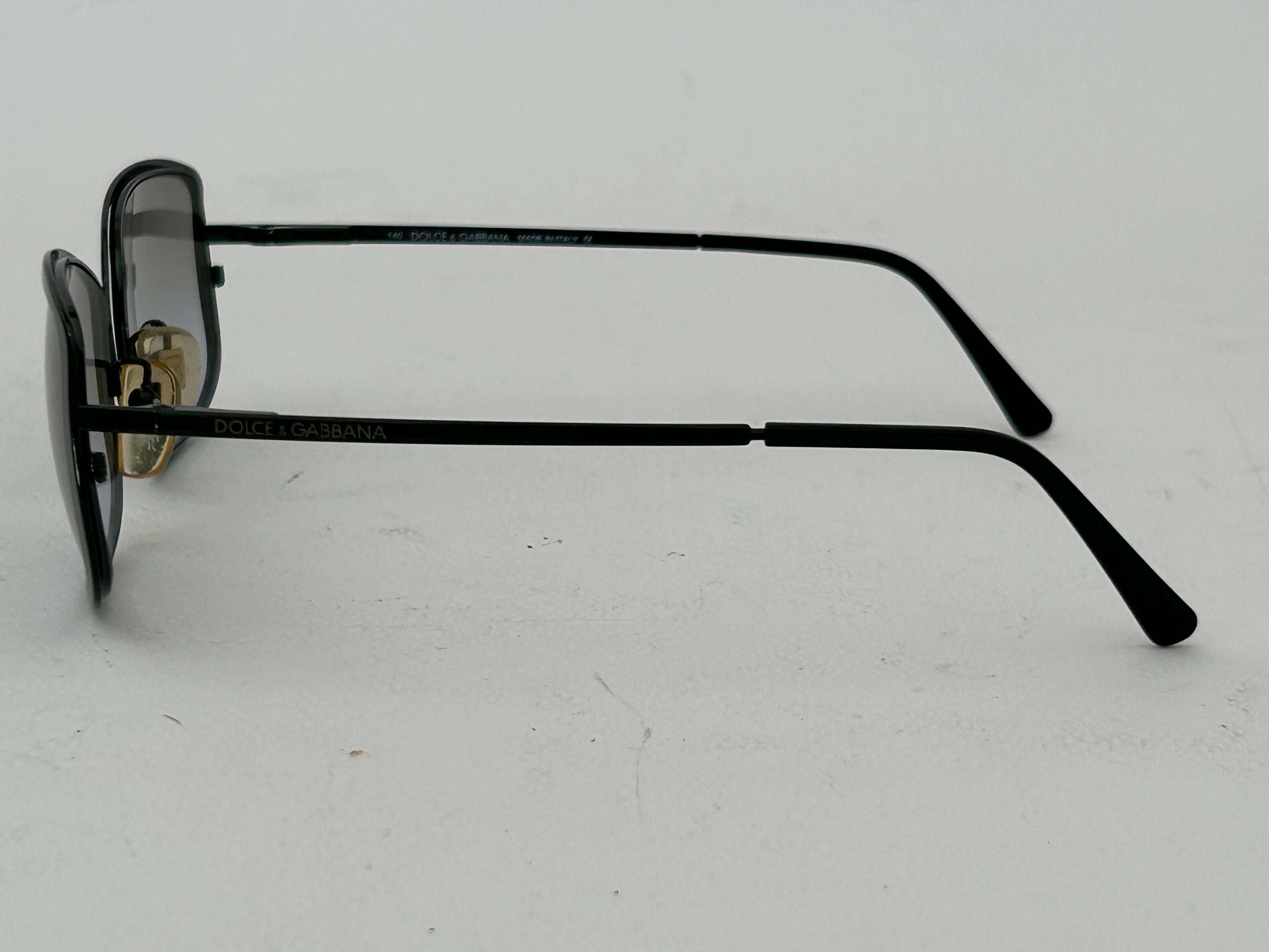 Black Dolce & Gabbana Vintage Square Sunglasses Green Metal 2000s For Sale