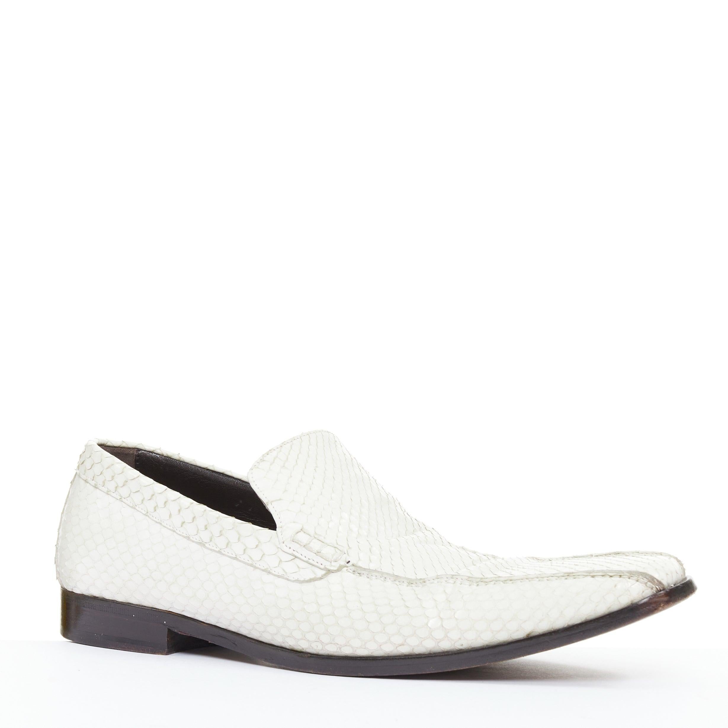 Grigio DOLCE GABBANA Scarpe da mocassino vintage in pelle squamata bianca con profili UK6 EU40 in vendita