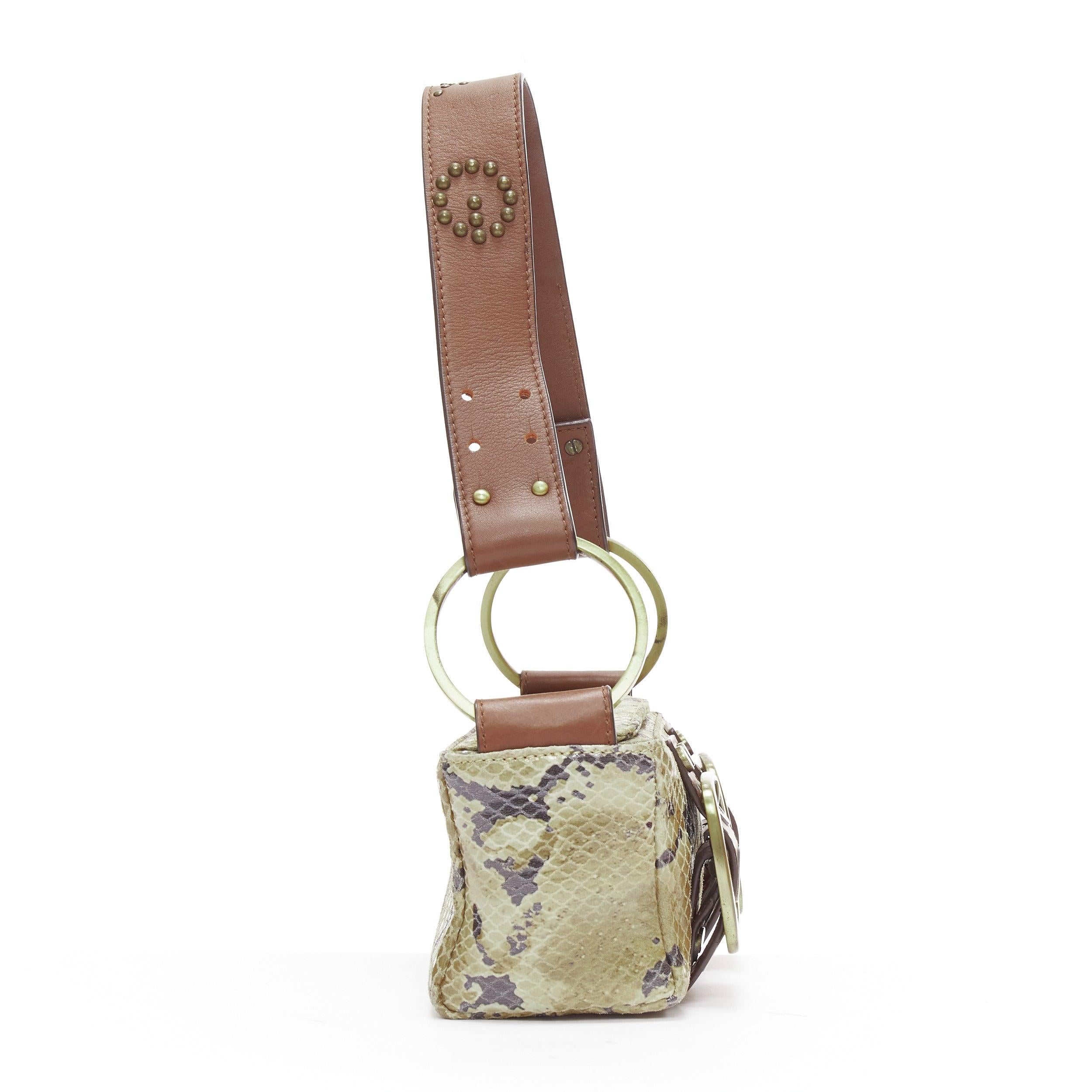 DOLCE GABBANA Vintage Y2K beige textured leather dual buckle boxy shoulder bag In Good Condition In Hong Kong, NT