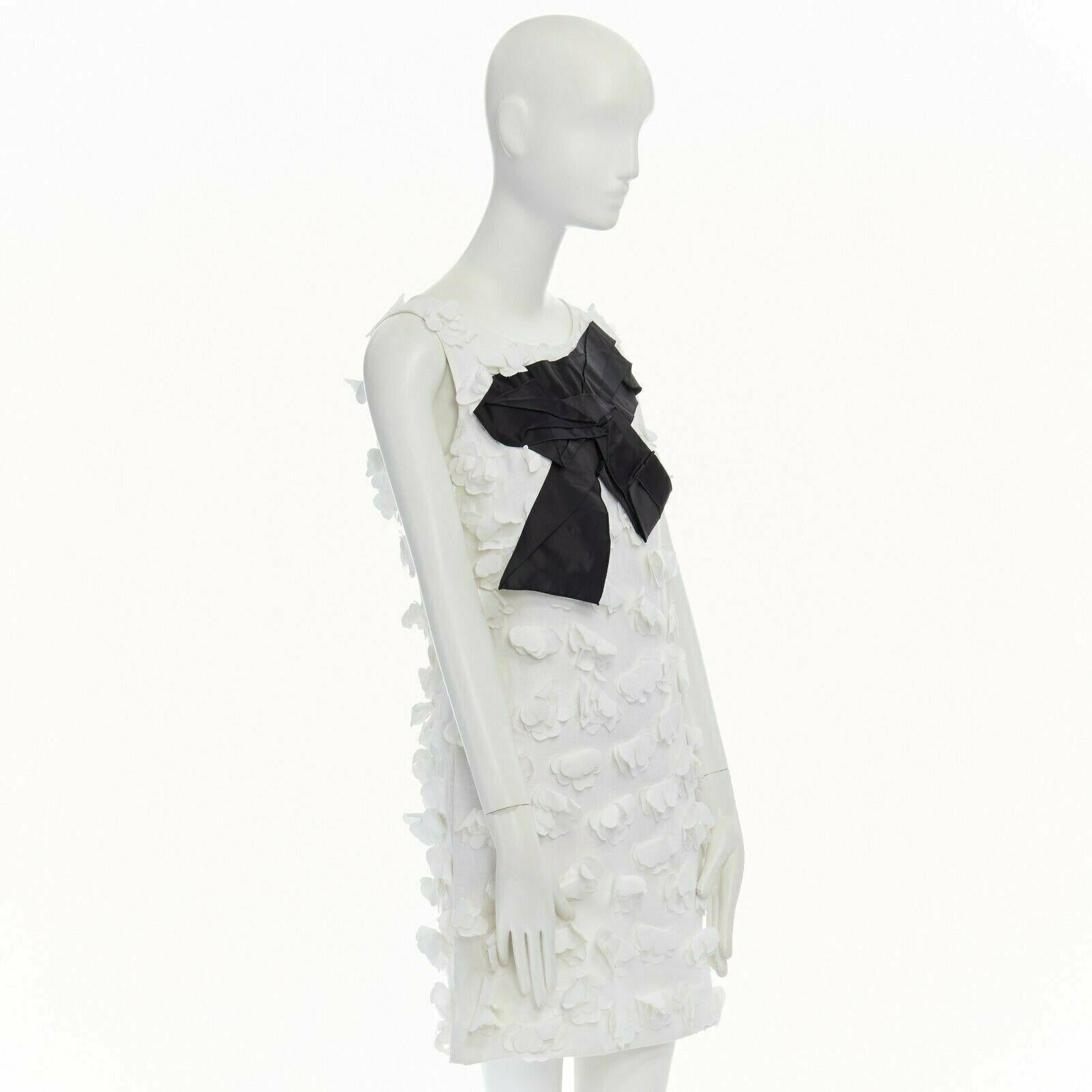 Gray DOLCE GABBANA white 3D floral petal applique black bow sheath dress IT38 US0 XS