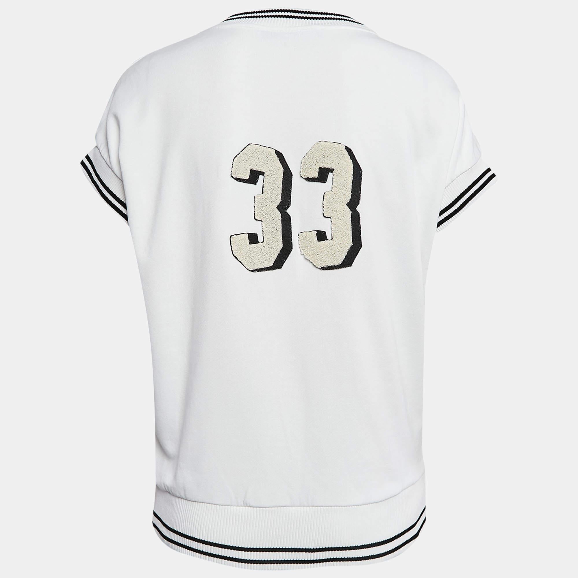 Whether you want to go out on casual outings with friends or just want to lounge around  this t shirt is a versatile piece and can be styled in many ways. It has been made using fine fabric.