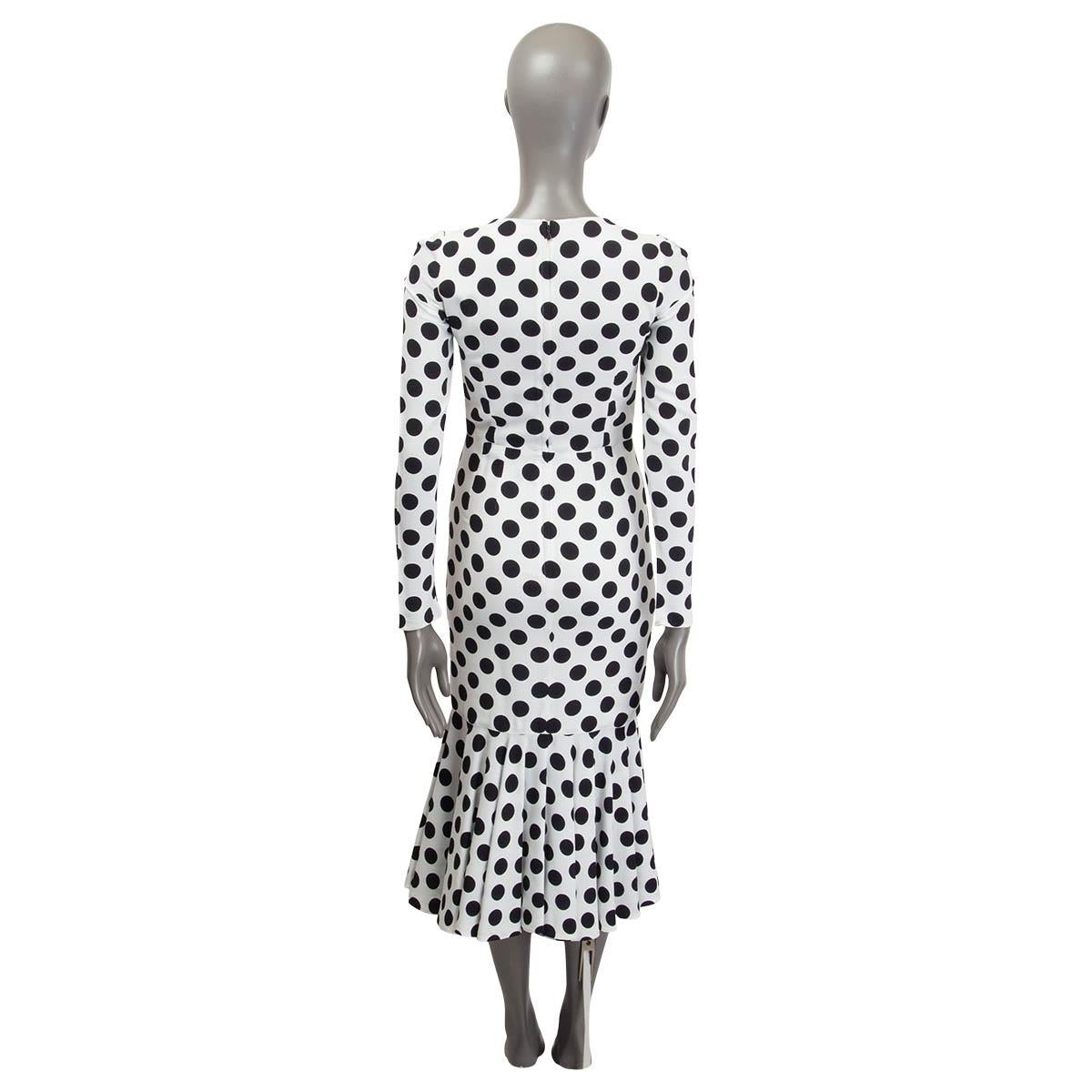 Gray DOLCE & GABBANA white & black viscose 2015 POLKA DOT MIDI Dress 38 XS For Sale