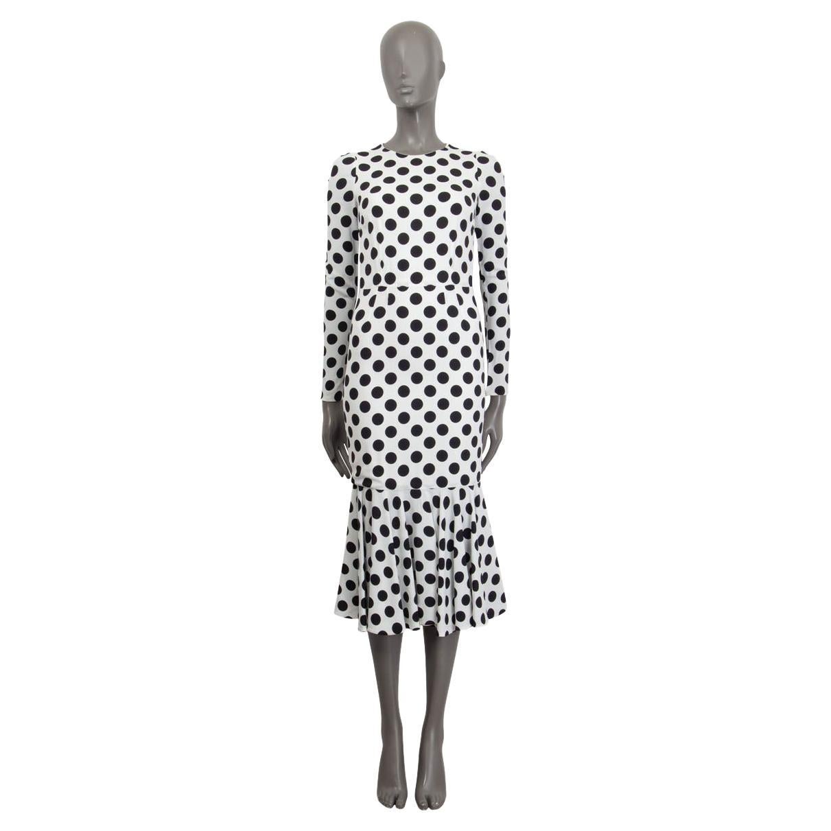 DOLCE & GABBANA white & black viscose 2015 POLKA DOT MIDI Dress 38 XS For Sale