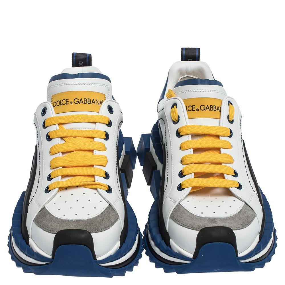 Wear your style with these Super King sneakers from the house of Dolce & Gabbana. The sneakers have a leather upper with contrasting details. The assembled rubber sole made up of several pieces features a rubber spoiler with a large logo. Pair these