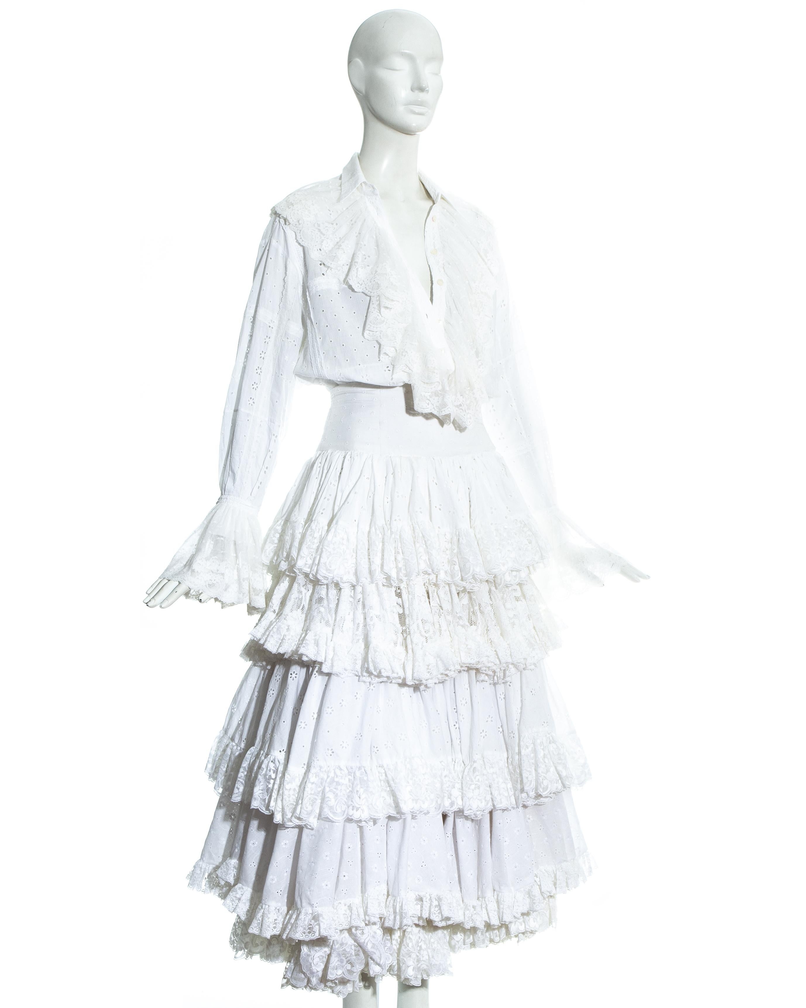 Dolce & Gabbana white broderie anglaise and lace skirt and blouse, ss 1993 In Excellent Condition For Sale In London, GB
