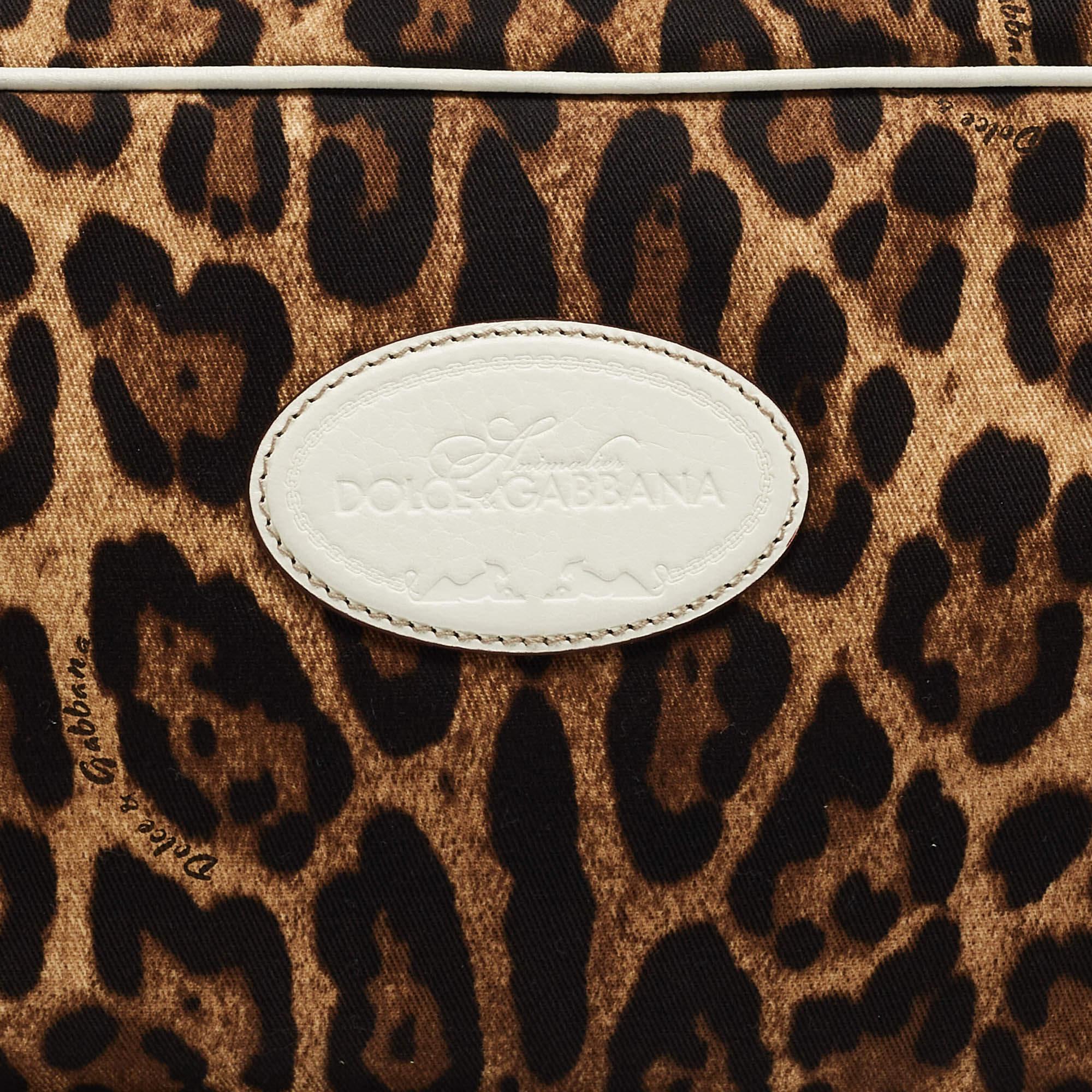 Women's Dolce & Gabbana White/Brown Leopard Print Fabric and Leather Cosmetic Pouch For Sale