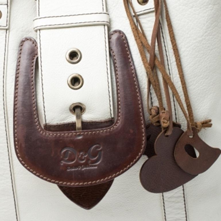Dolce & Gabbana Fourre-tout à boucles en cuir Whiting/Buckle en vente 3