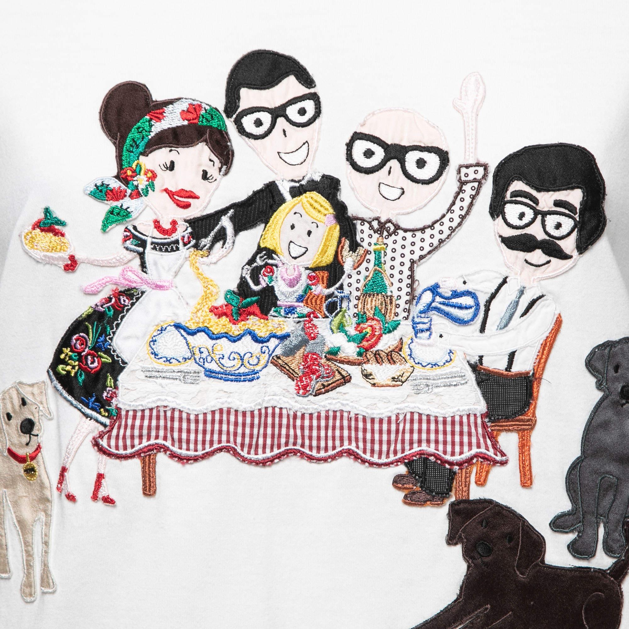 Gray Dolce & Gabbana White Cotton Family Patched T-Shirt XS For Sale