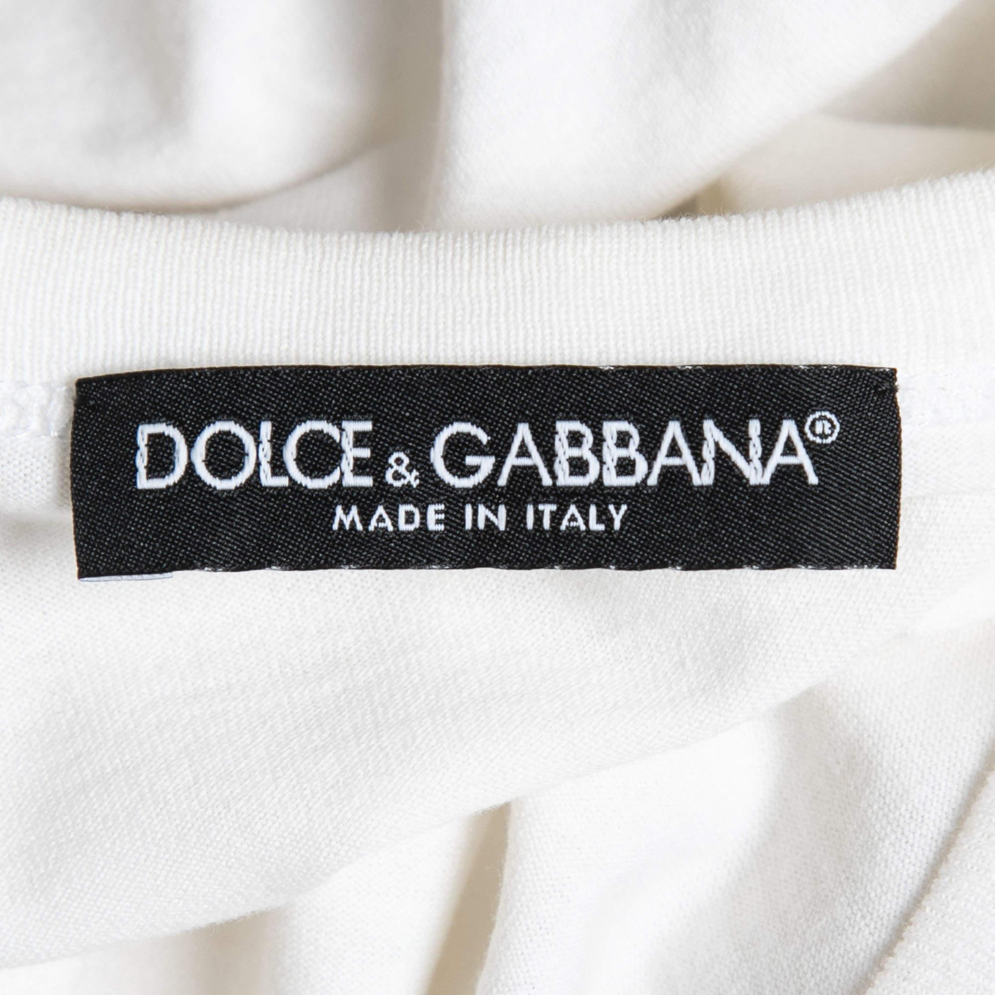 Dolce & Gabbana White Cotton Family Patched T-Shirt XS In Good Condition For Sale In Dubai, Al Qouz 2