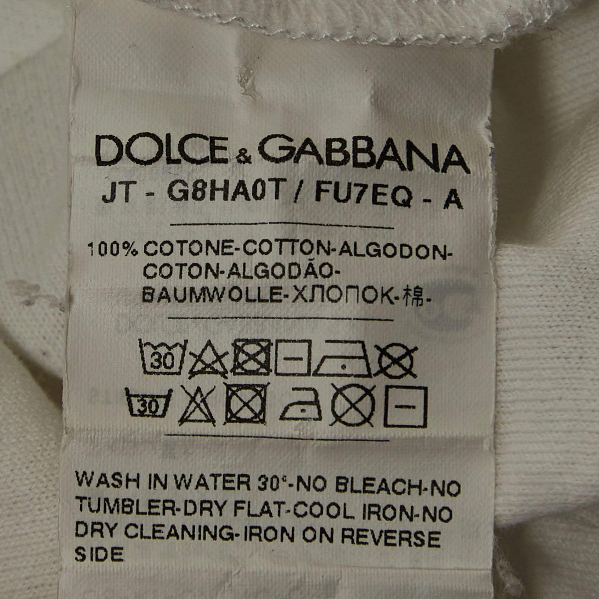 Dolce & Gabbana White Cotton V-Neck T-Shirt M In Excellent Condition For Sale In Dubai, Al Qouz 2