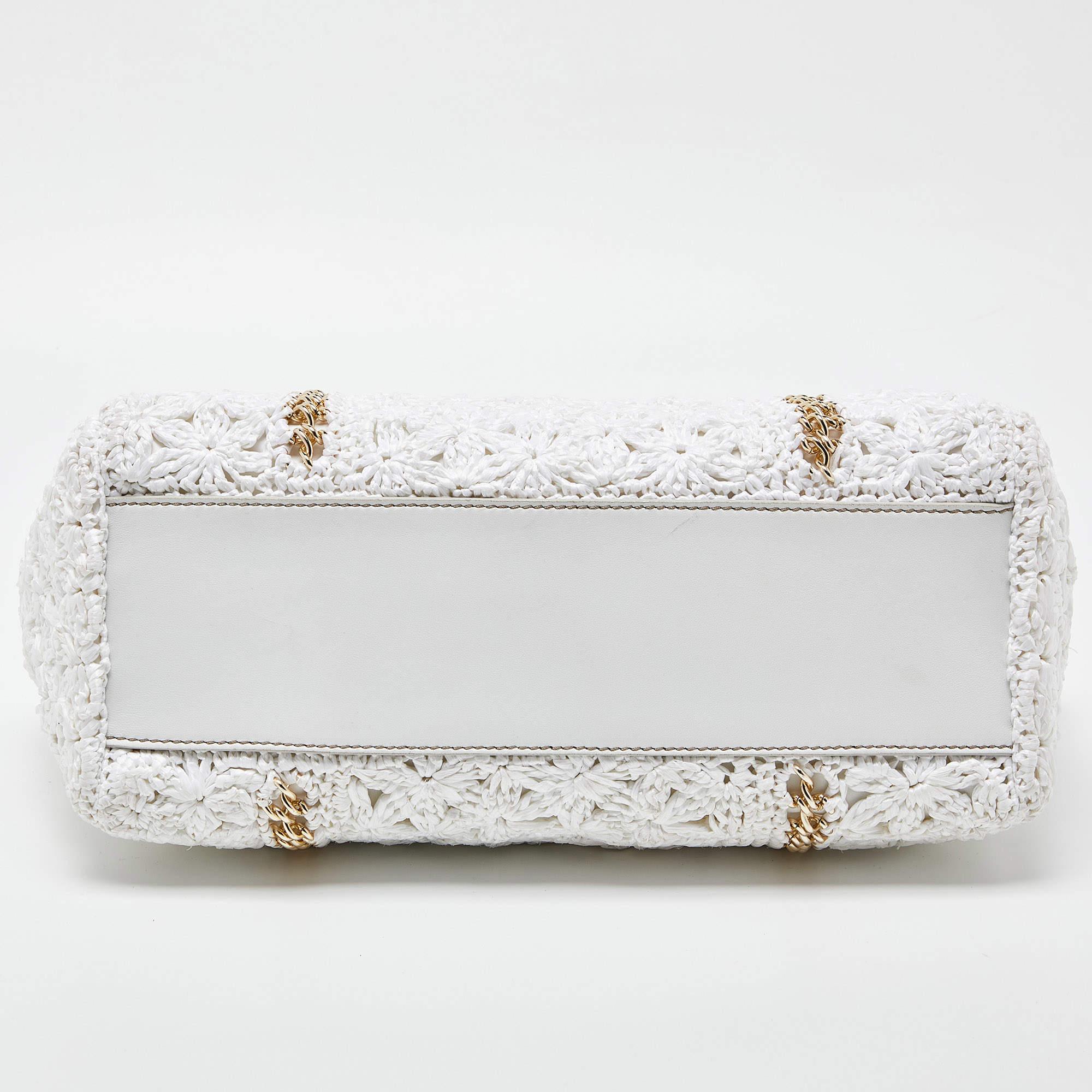 Dolce & Gabbana White Crochet Raffia Leather Large Miss Sicily Top Handle Bag In Good Condition In Dubai, Al Qouz 2