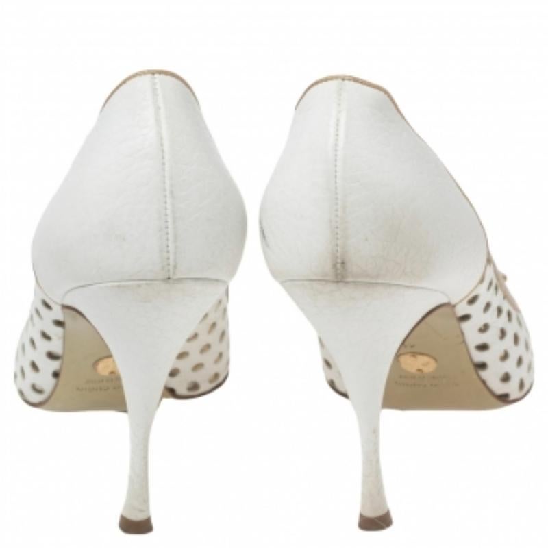 Women's Dolce & Gabbana White/Gold Perforated Leather Bow Detail Peep Toe Pumps Size 41 For Sale