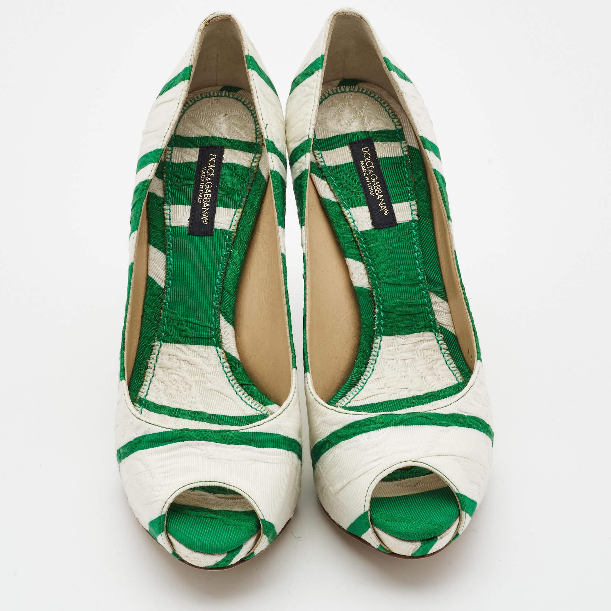 Beige Escarpins Dolce & Gabbana à bout ouvert en toile blanc/vert, taille 37 en vente