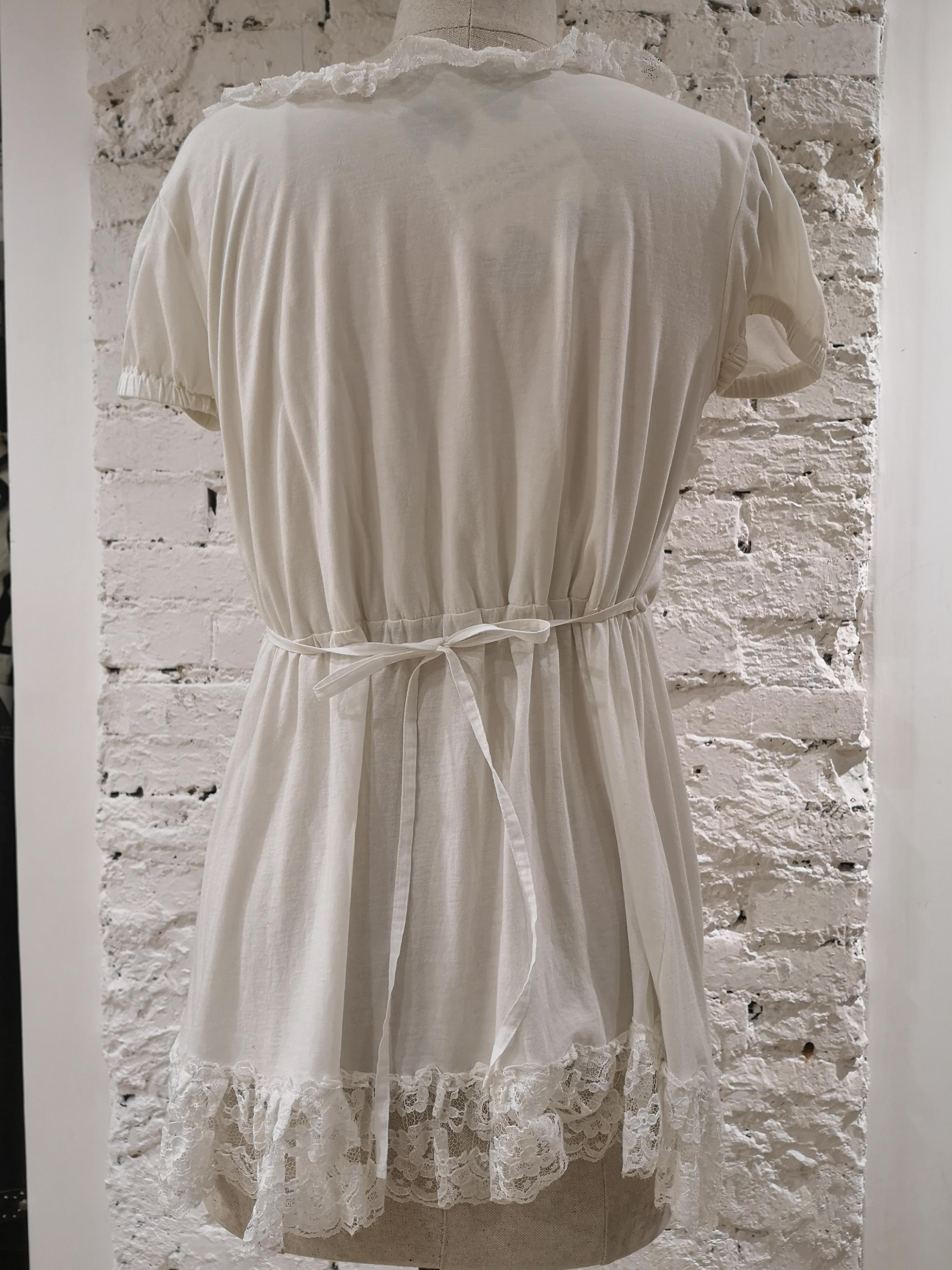 Weißes T-Shirt aus Baumwolle mit Spitze von Dolce & Gabbana 1