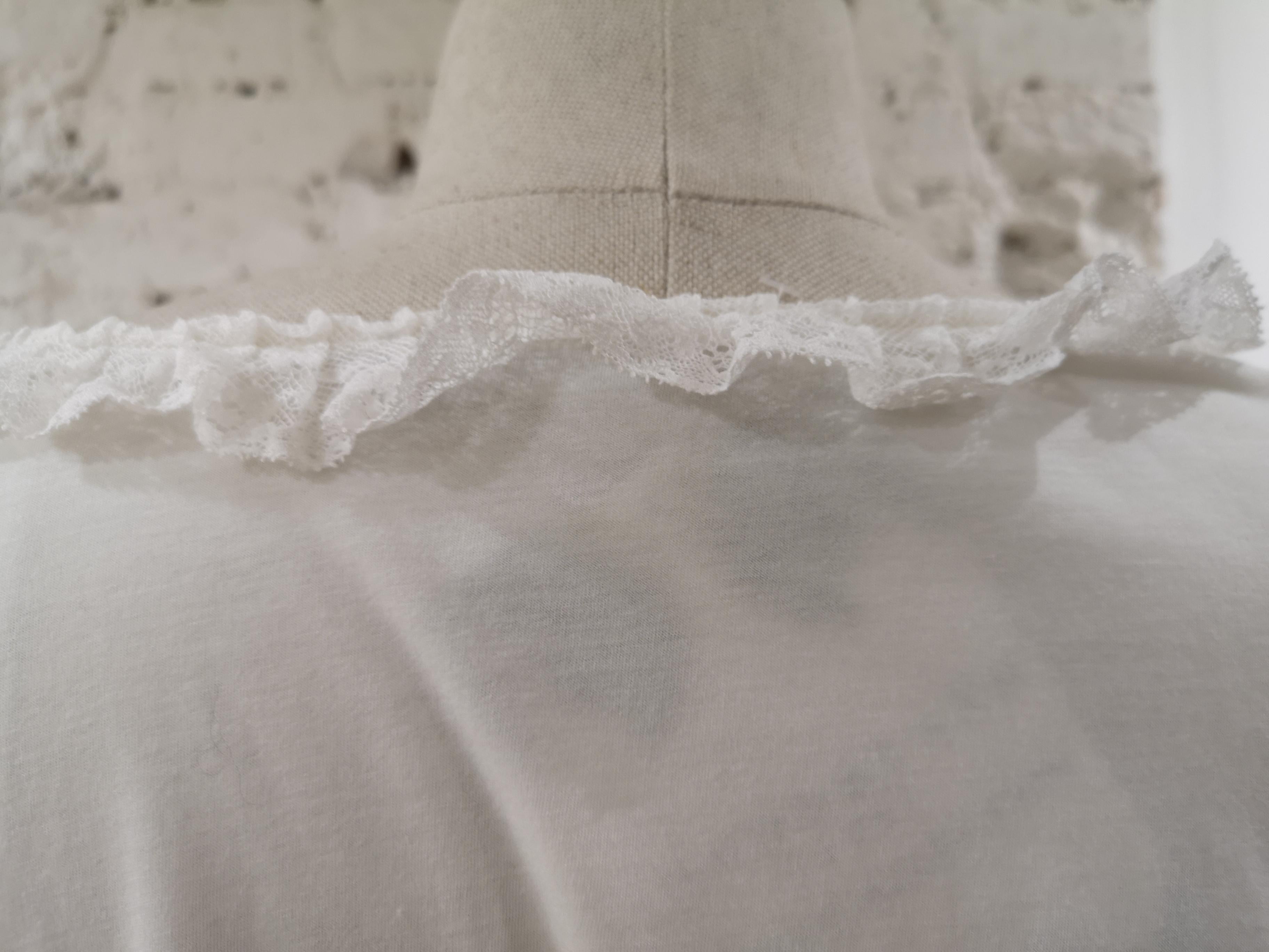 Weißes T-Shirt aus Baumwolle mit Spitze von Dolce & Gabbana 3