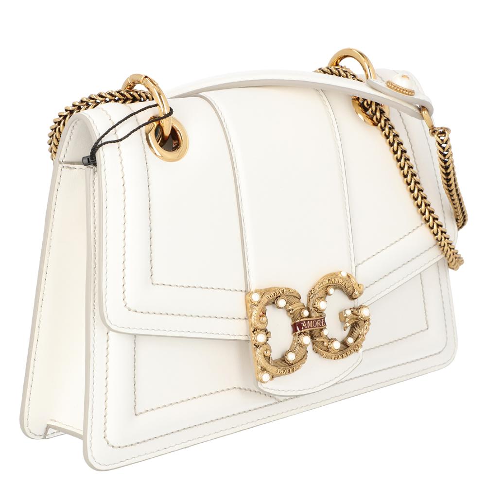 Dolce & Gabbana White Leather DG Amore Bag In New Condition In Dubai, Al Qouz 2