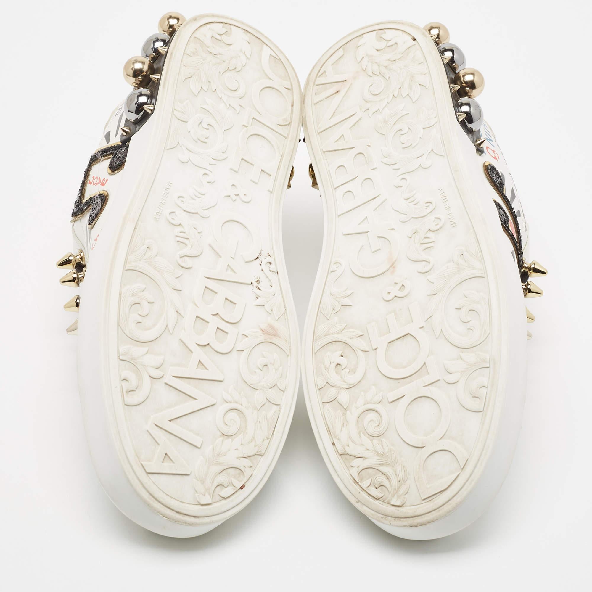 Gray Dolce & Gabbana White Leather Portofino Graffiti Heart Applique Low top Sneakers