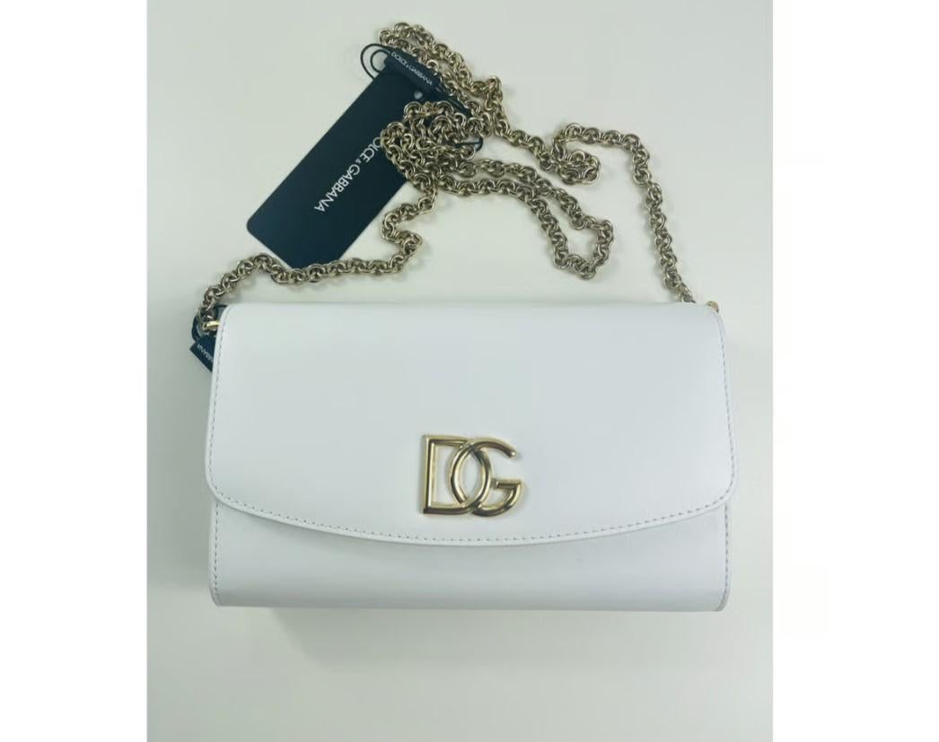 Dolce & Gabbana White Leather Shoulder Clutch Phone Cross Body Bag Handbag  In New Condition For Sale In WELWYN, GB