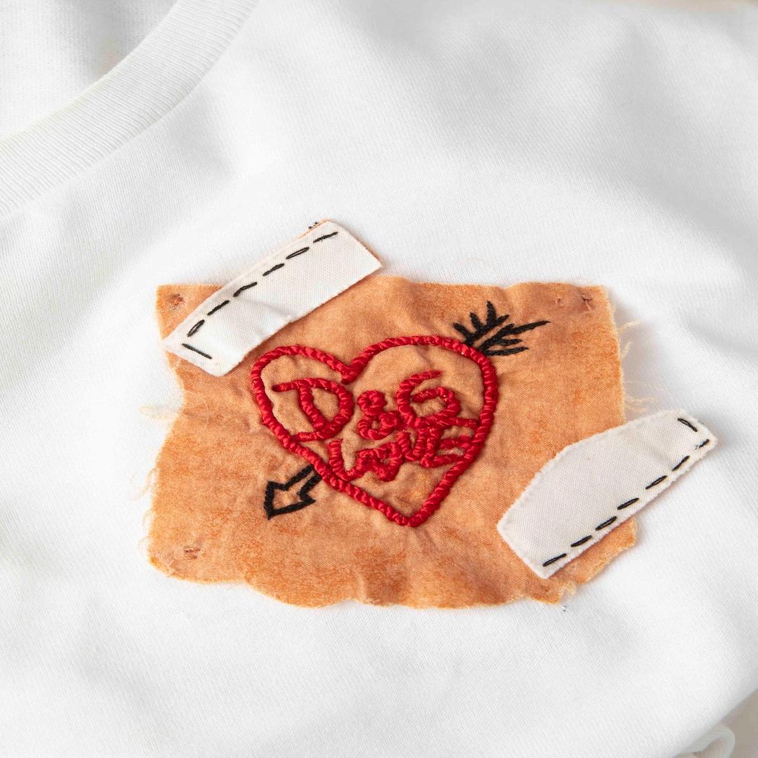 Dolce & Gabbana White Logo Patch Detail T-Shirt Size XXS In Good Condition For Sale In London, GB