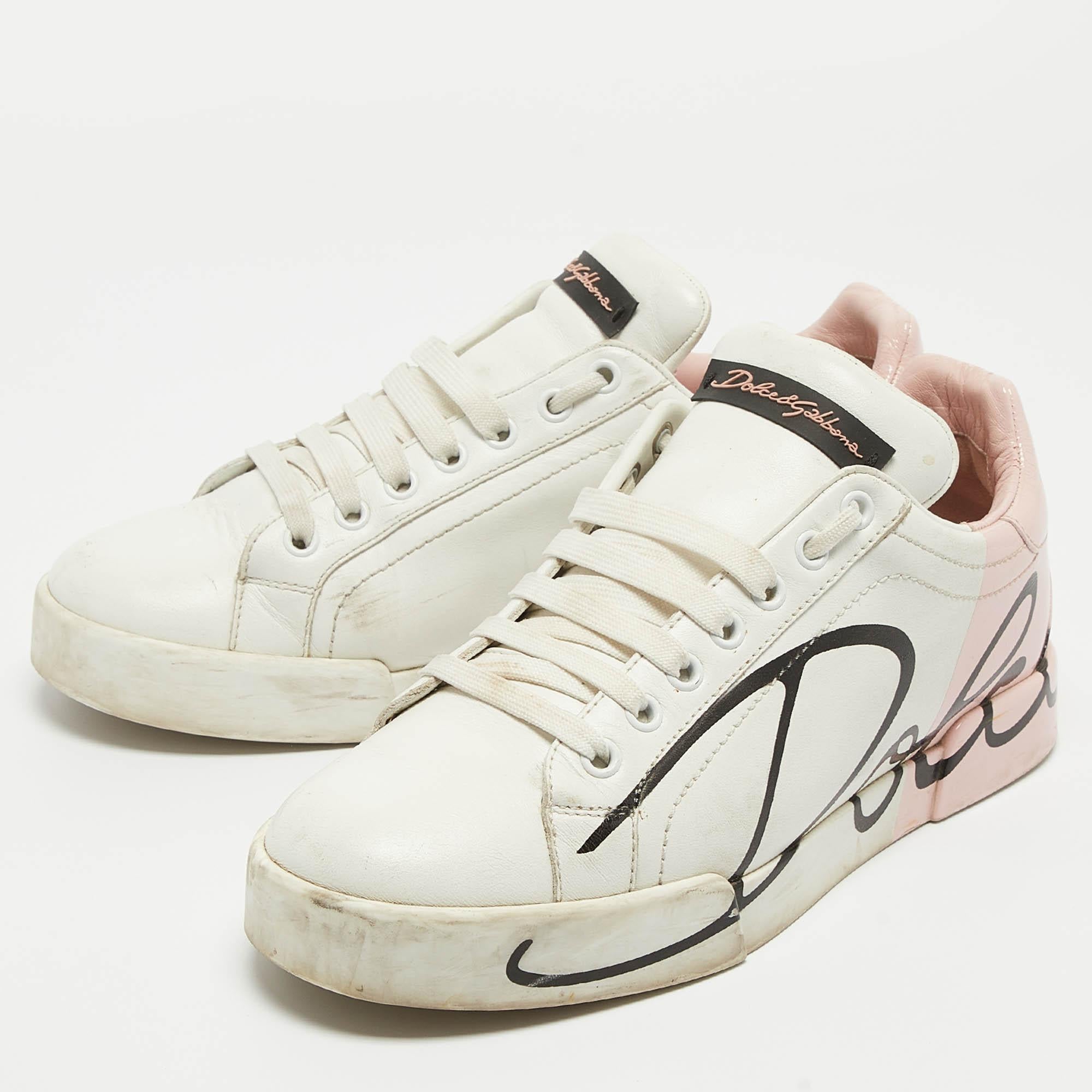 Coming in a classic silhouette these designer sneakers are a seamless combination of luxury comfort and style. These sneakers are finished with signature details and comfortable insoles.