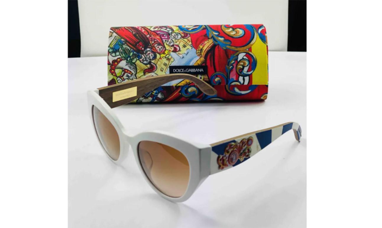 dolce and gabbana hand sunglasses
