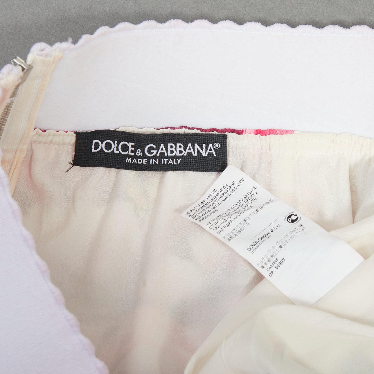Donna DOLCE GABBANA white red floral print silk lined elastic knee skirt IT48 XXL in vendita
