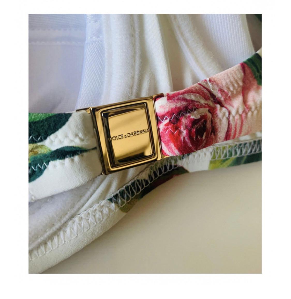 Conjunto de bikini y top romántico Dolce & Gabbana rosa blanca floral en Nuevo estado para la venta en WELWYN, GB
