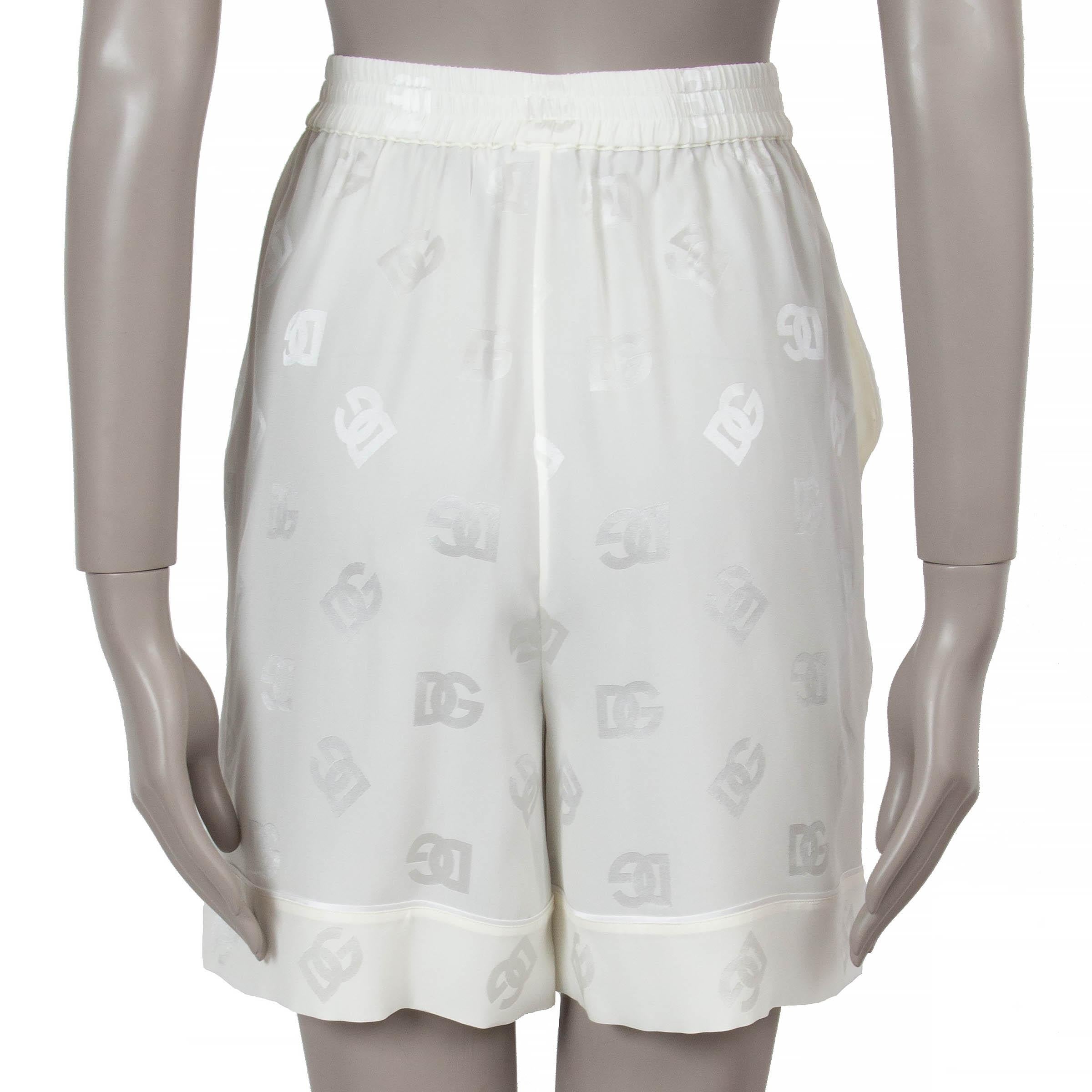 DOLCE & GABBANA white silk 2024 SATIN JACQUARD BERMUDA Shorts Pants 40 S (Grau) im Angebot