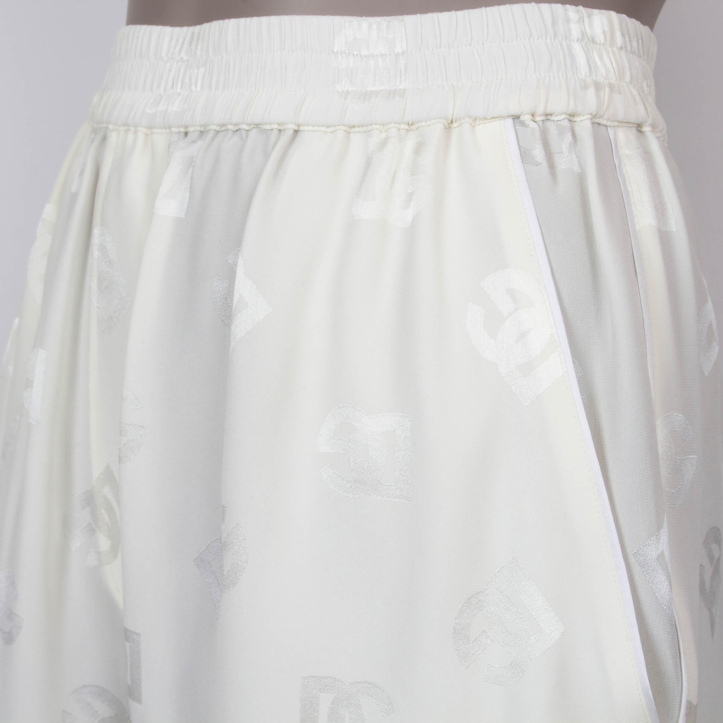 DOLCE & GABBANA white silk 2024 SATIN JACQUARD BERMUDA Shorts Pants 40 S Damen im Angebot