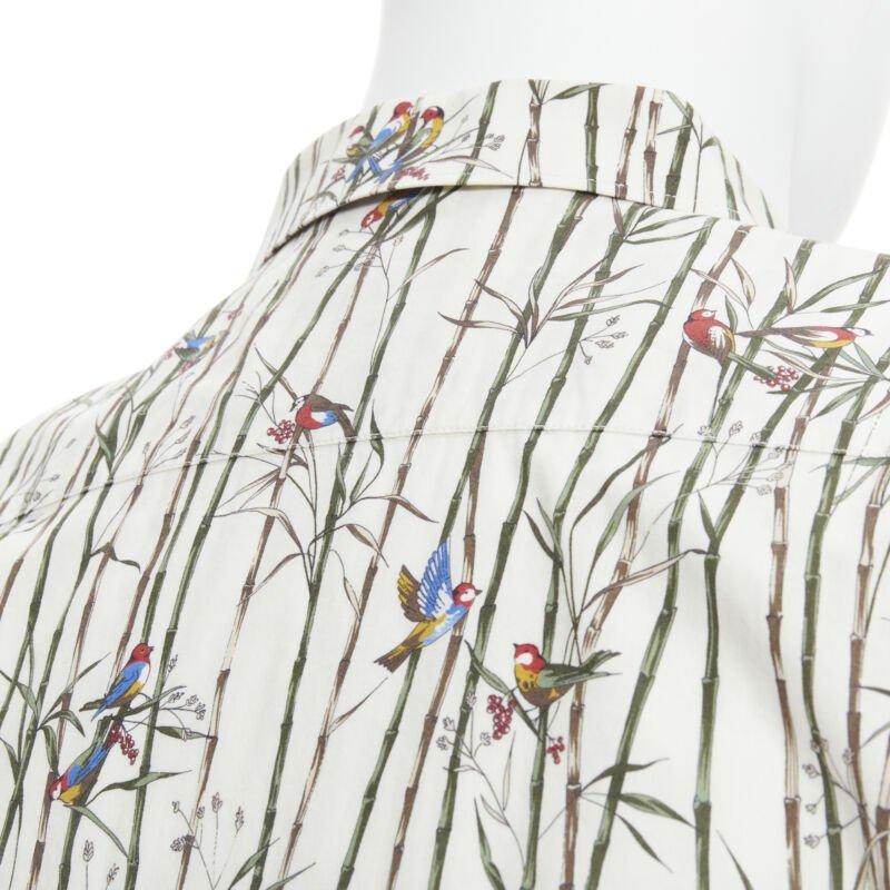 DOLCE GABBANA white sparrow bird bamboo print cotton shirt EU40 L
Reference: TGAS/B01275
Brand: Dolce Gabbana
Designer: Domenico Dolce and Stefano Gabbana
Model: Bamboo print shirt
Material: Cotton
Color: Multicolour
Pattern: Floral
Closure: