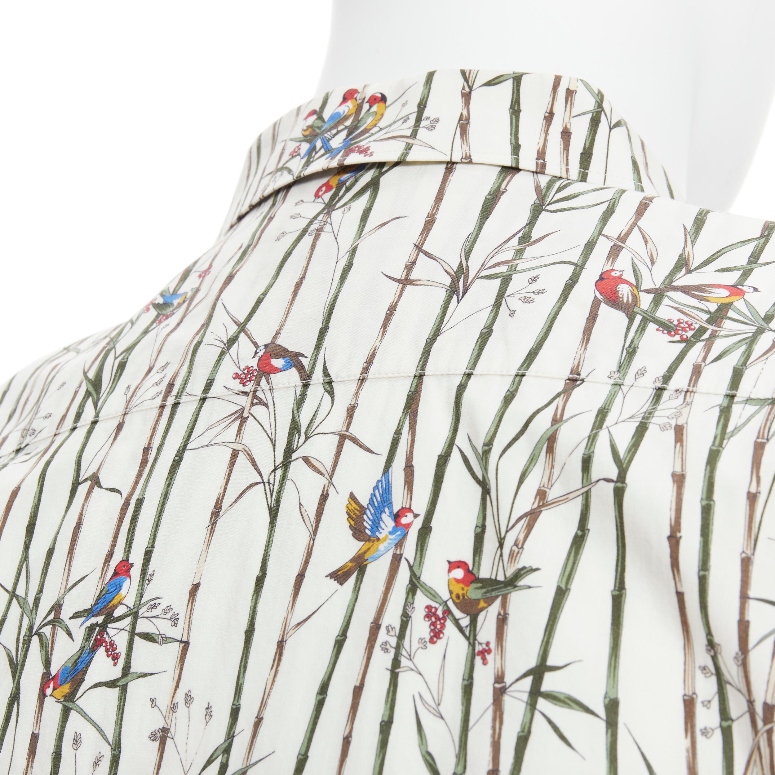 DOLCE GABBANA white sparrow bird bamboo print cotton shirt EU40 L 
Reference: TGAS/B01275 
Brand: Dolce Gabbana 
Material: Cotton 
Color: Multicolour 
Pattern: Floral 
Closure: Button 
Made in: Italy 

CONDITION: 
Condition: Excellent, this item was