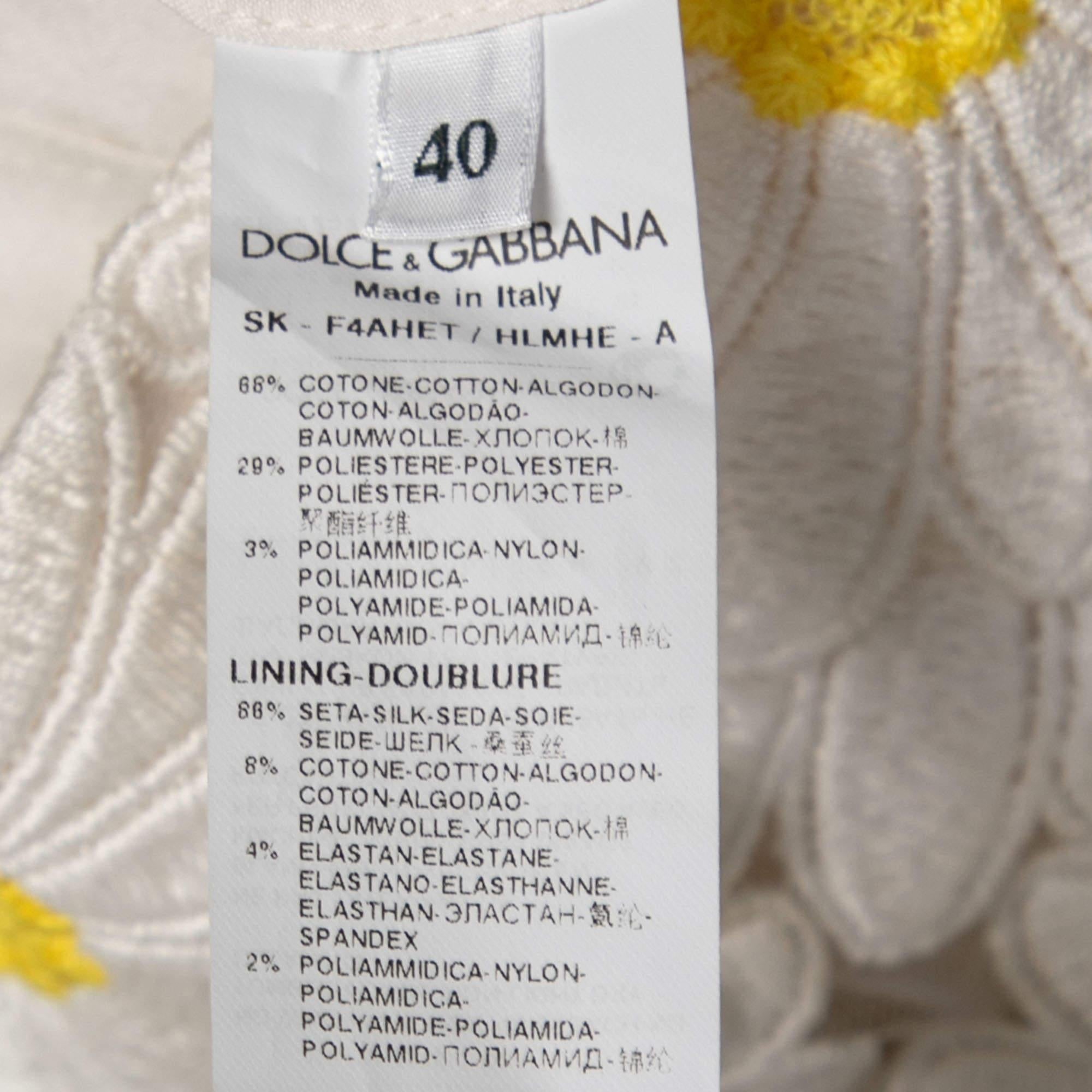 Dolce & Gabbana White Sunflower Guipure Lace Midi Skirt S In New Condition In Dubai, Al Qouz 2