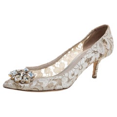 Dolce & Gabbana White Taormina Lace Crystal Embellished Pumps Size 38.5