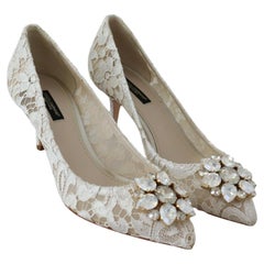 Dolce & Gabbana Weiß Taormina Spitze Schuhe mit Absatz Pumps mit Kristallen und Blumen im Regenbogenmuster