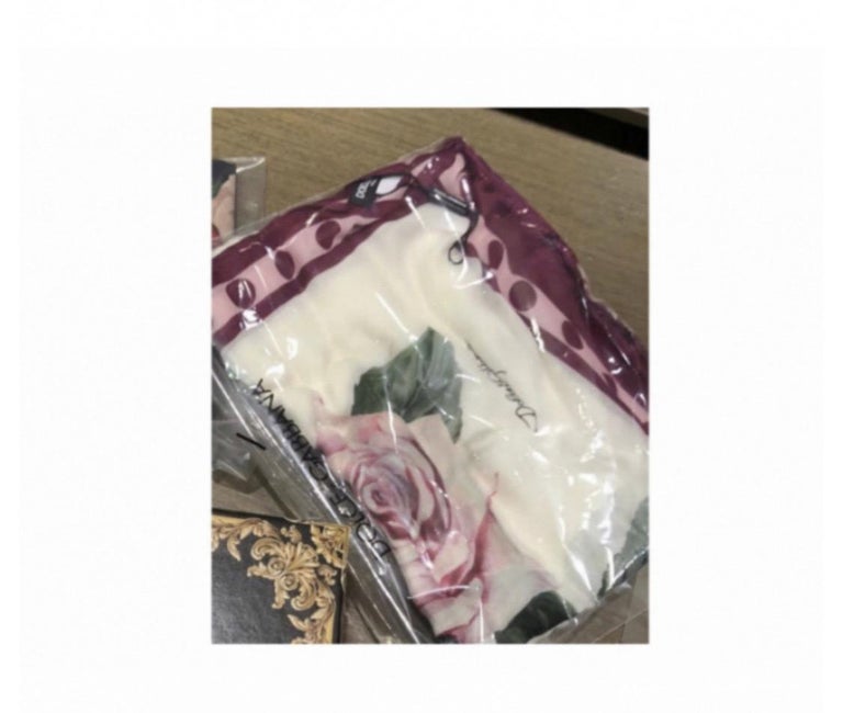Dolce & Gabbana Light Pink Cashmere Neck Wrap Shawl Scarf