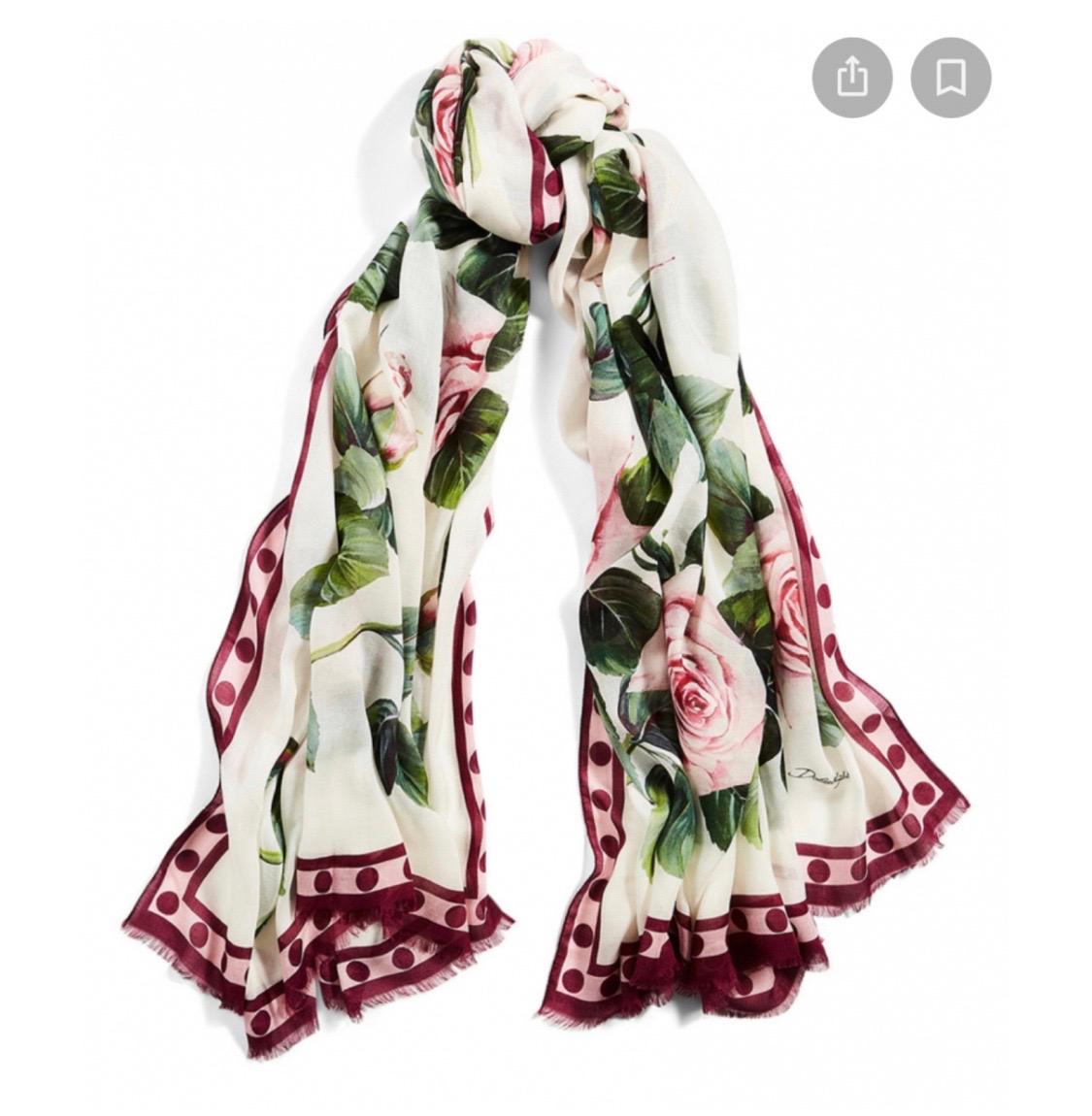 Dolce & Gabbana White Tropical
Rose printed cashmere modal blended scarf wrap

Floral Printed

Modal and cashmere-blend
Frayed trims

Dry clean

Made in Italy

90% Modal 10% Cashmere

Size 135cmx200cm

Brand new with original tags!
Gift bag can be