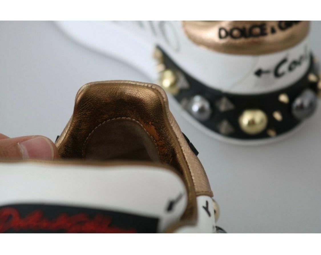 Dolce & Gabbana Weiße Sneakers aus Leder mit mehrfarbigen Details (Grau)