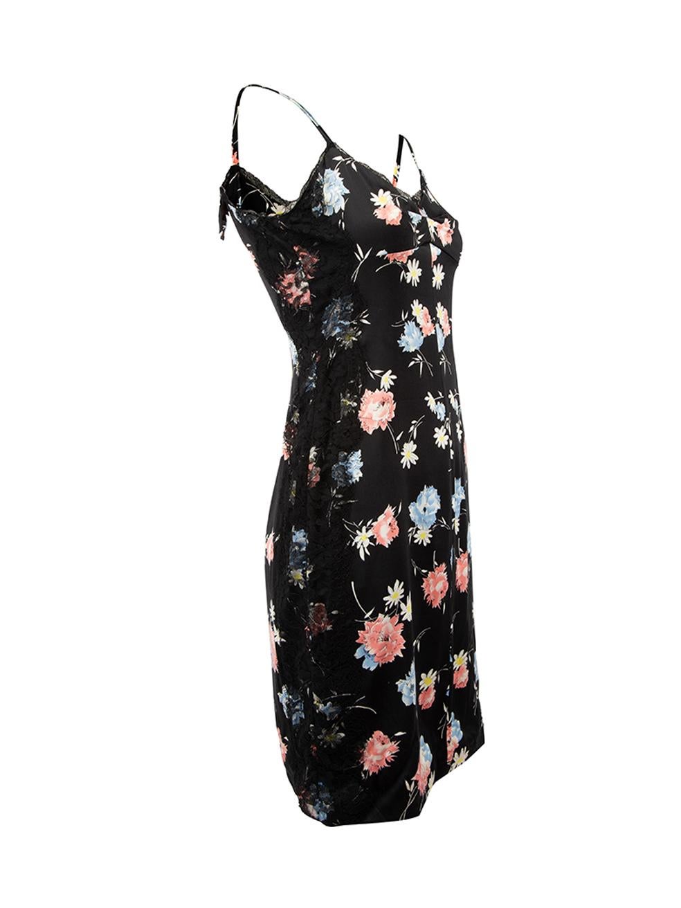 CONDITION is Good. Minor wear to dress is evident. Light wear to the lace at right underarm and faint markings below top seam at rear-right on this used D&G designer resale item. 



Details


Black

Silk

Mini slip dress

Floral pattern

Sweetheart