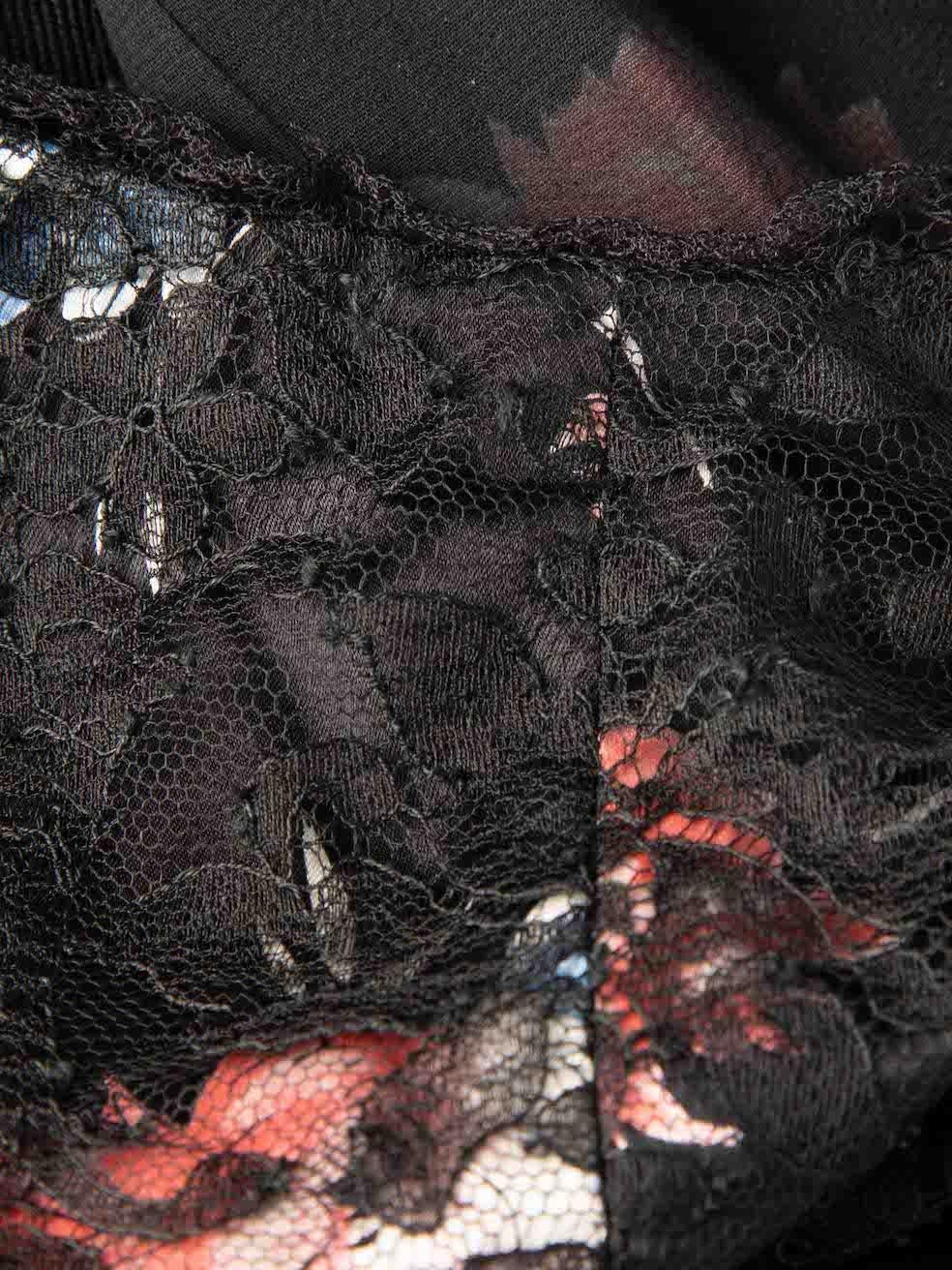 Dolce & Gabbana - Robe-culotte en soie noire à motifs floraux pour femme Pour femmes en vente