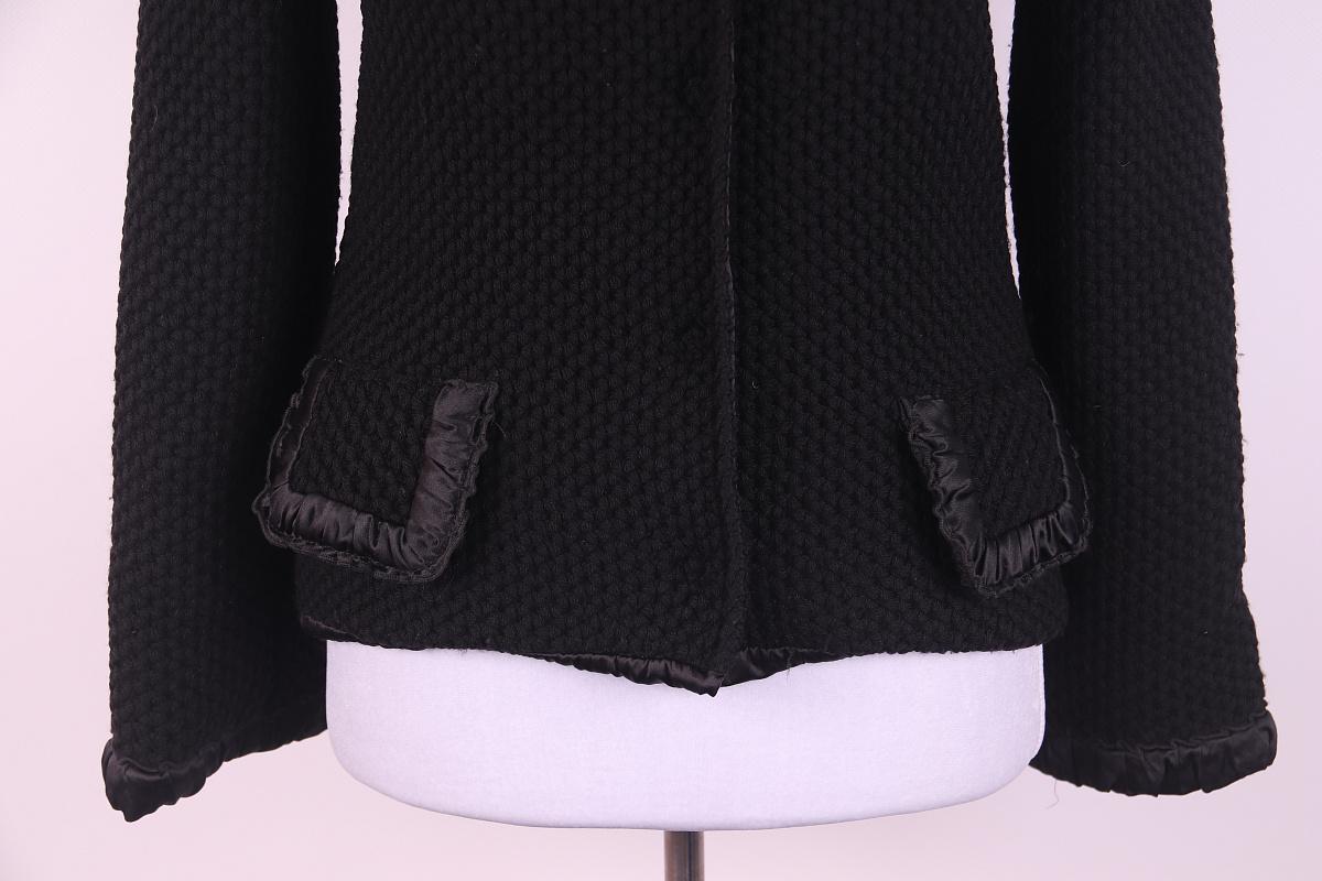 Women's Dolce & Gabbana wool jacket with flower appliqué For Sale