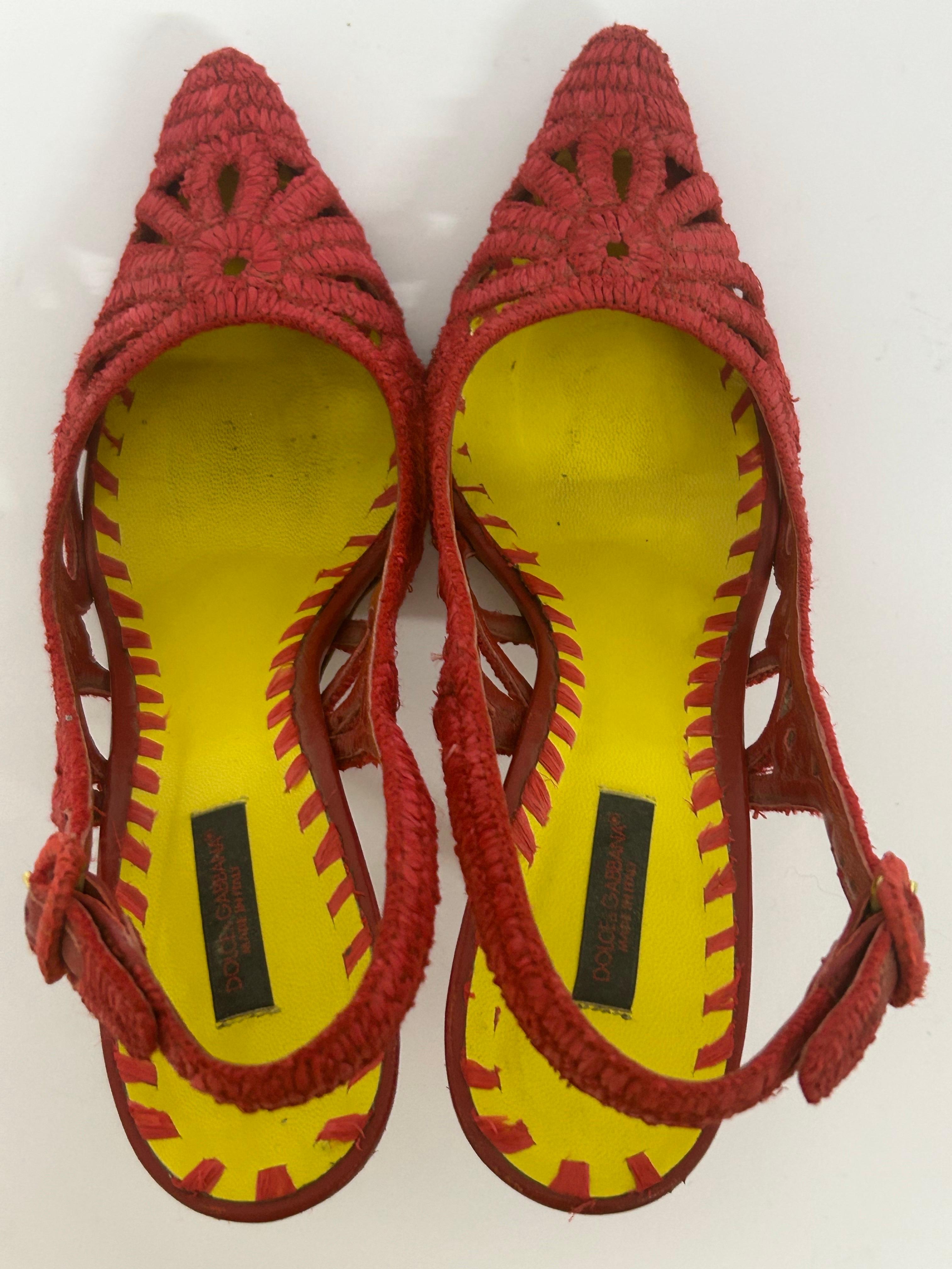 Women's Dolce & Gabbana Woven Raffia Slingback Pumps Size EU 38 For Sale