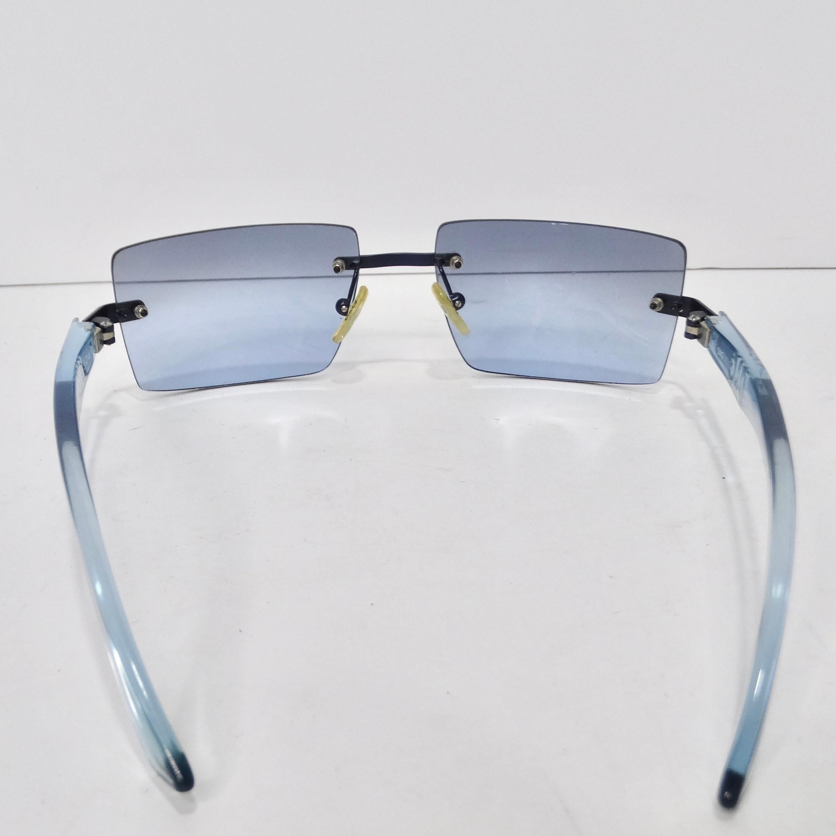 Dolce & Gabbana Y2K Blue Rectangular Frame Sunglasses For Sale 2