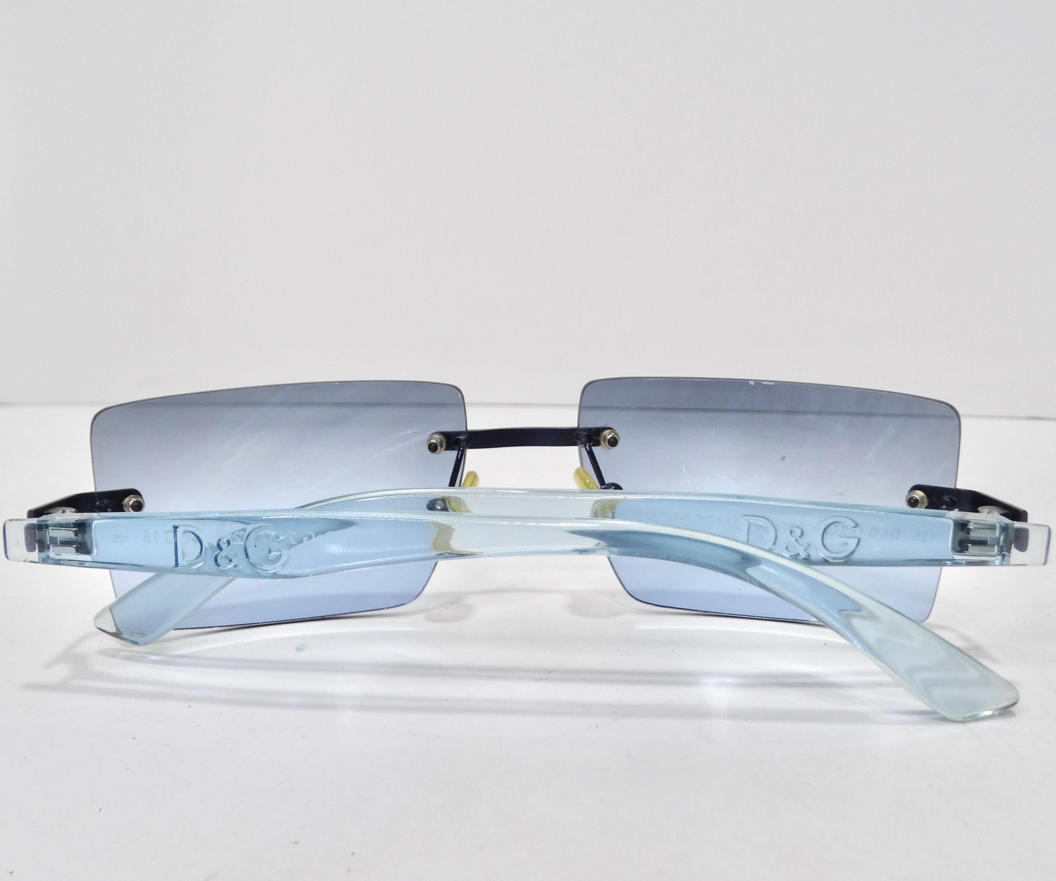 Dolce & Gabbana Y2K Blue Rectangular Frame Sunglasses For Sale 3