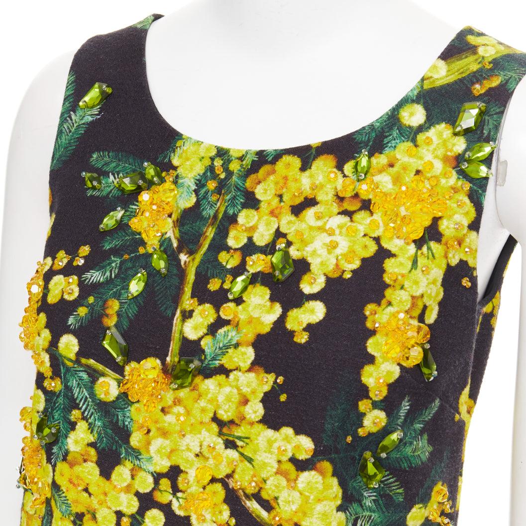 DOLCE GABBANA túnica floral con estampado de acacia amarillo negro con cuentas IT38 XS
Referencia: MECG/A00182
Marca: Dolce & Gabbana
Diseñador: Domenico Dolce y Stefano Gabbana
Material: Poliéster, mezcla
Color: Negro, Amarillo
Patrón: