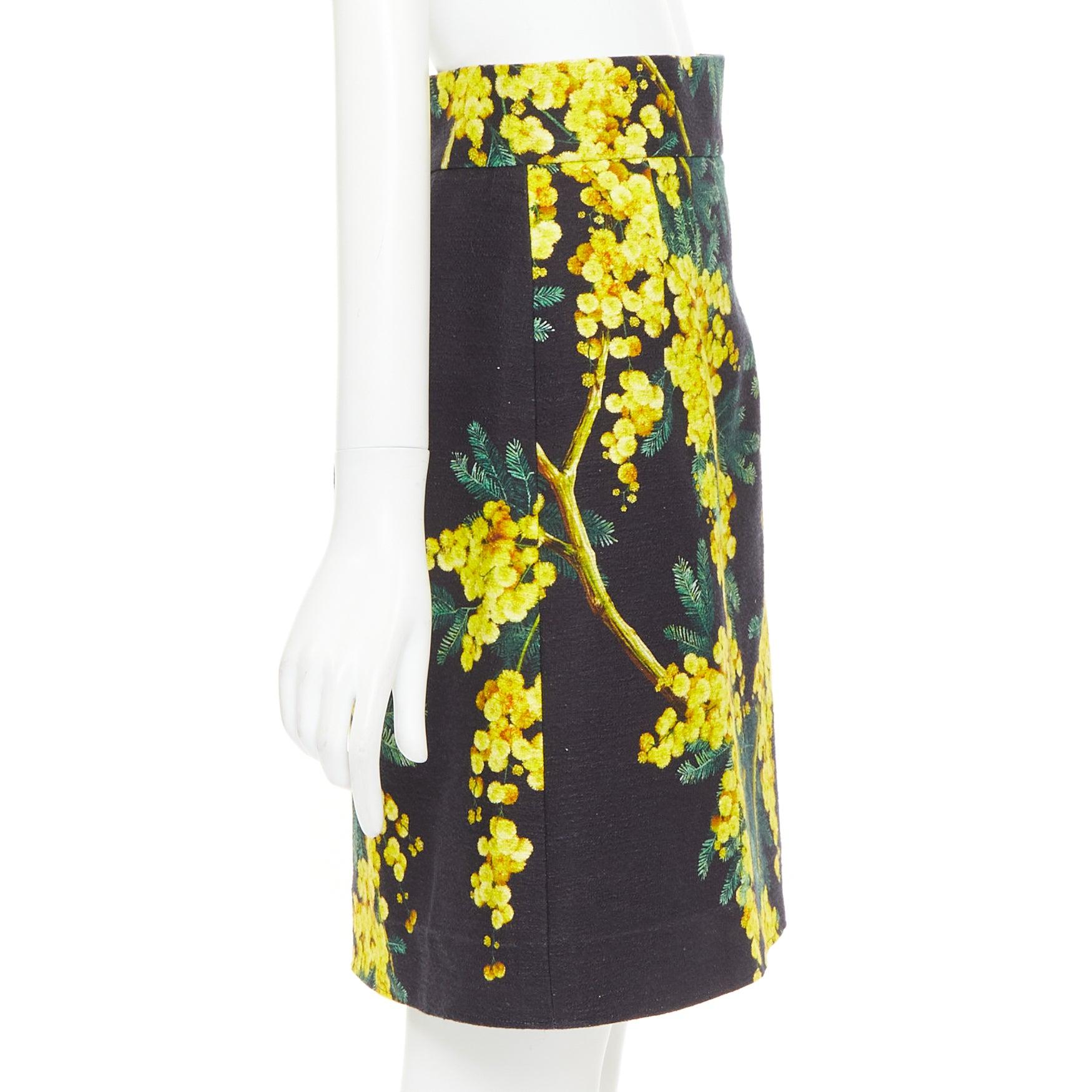 DOLCE GABBANA yellow black cotton floral print textured A-line skirt IT40 S en Excelente estado para la venta en Hong Kong, NT