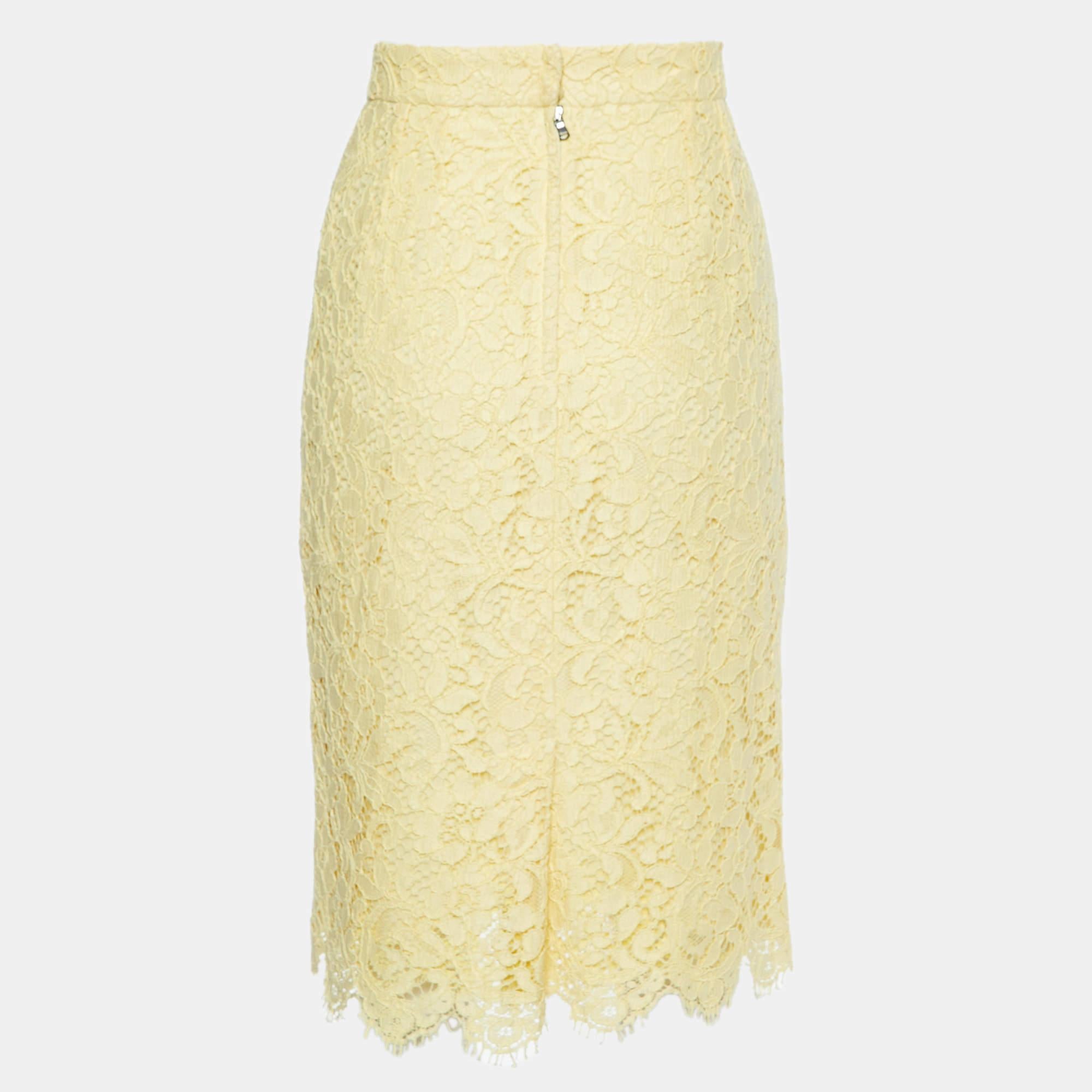 This elegant skirt is worth adding to your closet Crafted from fine materials it is exquisitely designed into a flattering shape.