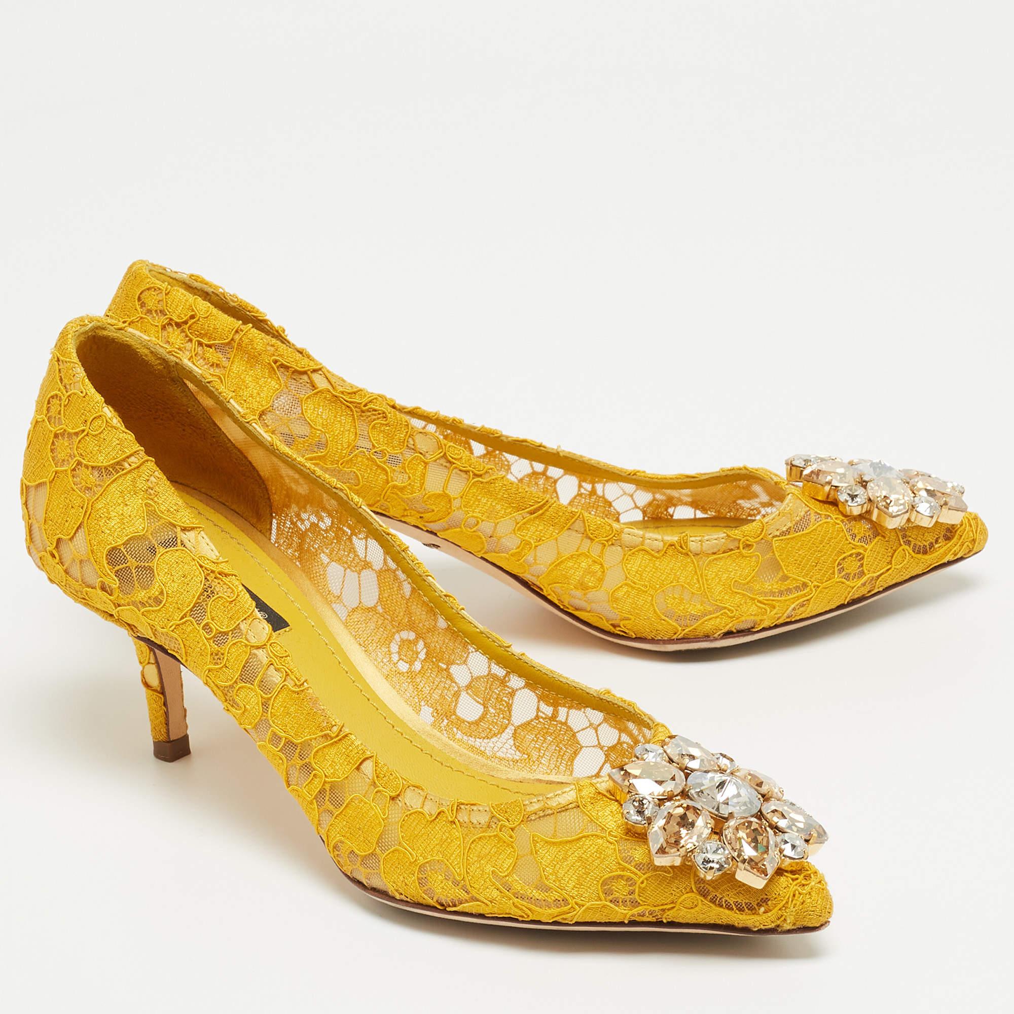 Dolce & Gabbana Yellow Lace Bellucci Pumps Size 36 1