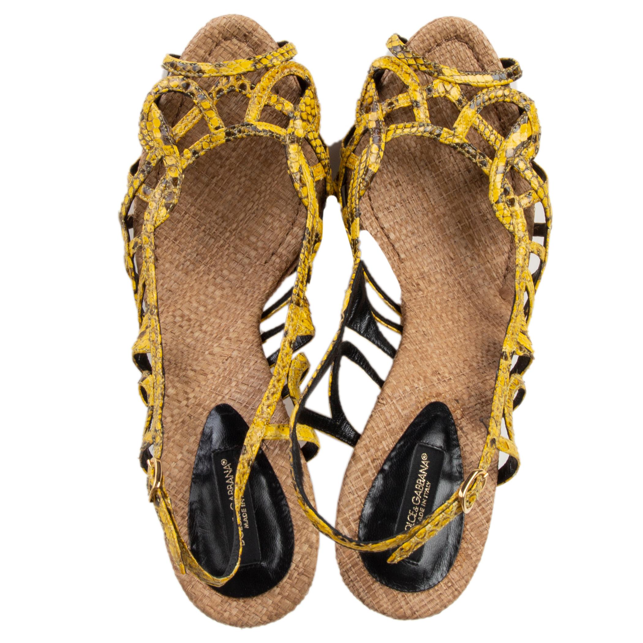 DOLCE & GABBANA gelbe PYTHON & RAFFIA PLATFORM-Sandalen Schuhe 39,5 Damen im Angebot